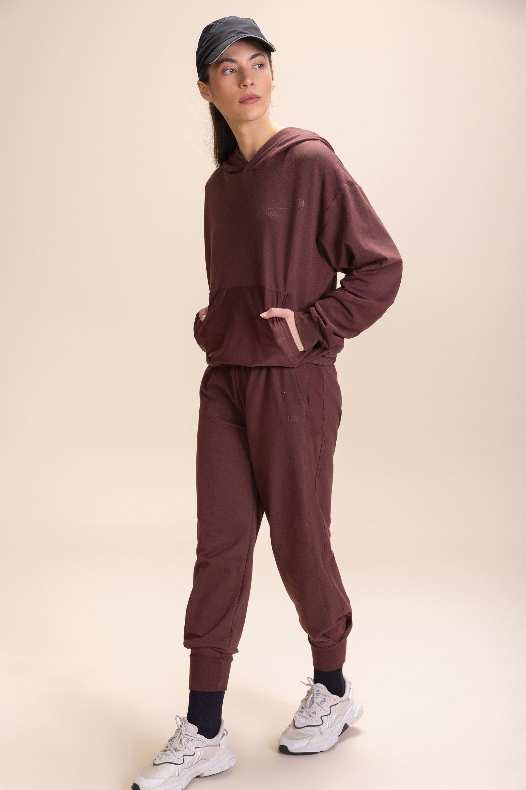 Stylish Jog Hooded Sweatshirt for Men & Women - Comfortable Pullover Hoodie for Running, Workouts & Casual Wear