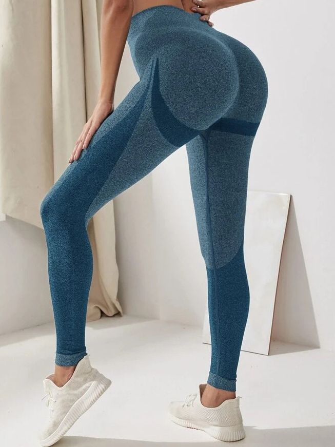 ZASUWA Women's Seamless High-Waisted Scrunch Butt Lifting Yoga Leggings - Tummy Control Workout Pants for Gym, Running & Everyday Wear