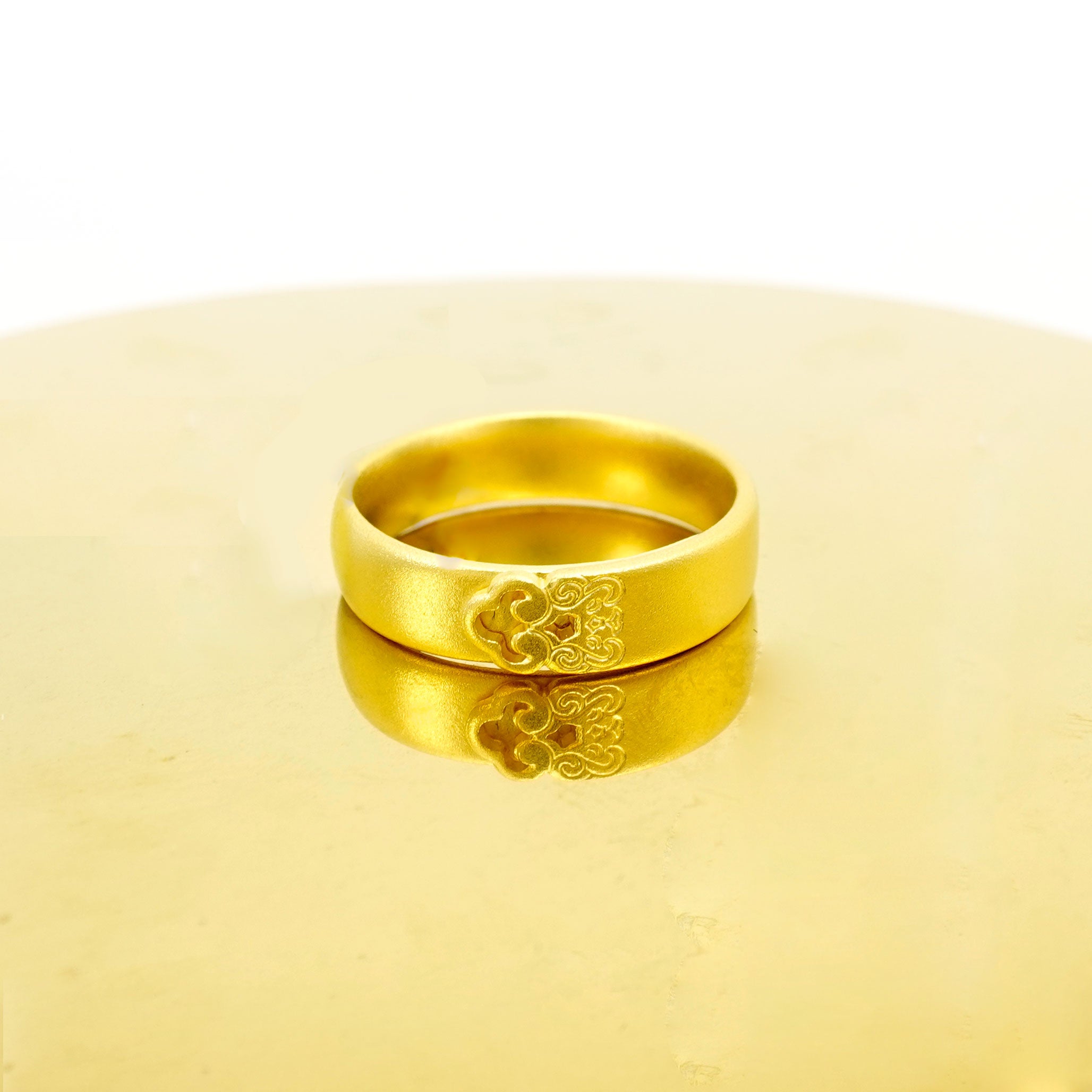 24K Gold Ring for Women - Elegant & Hypoallergenic Solid Gold Jewelry - Perfect for Weddings, Anniversaries & Special Occasions