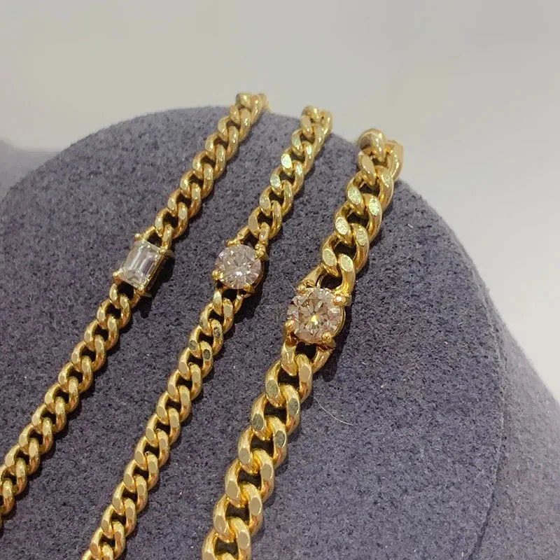 18K Yellow Gold Diamond Bracelet for Women - Classic Emerald & Round Cut Natural Diamond Cuban Chain Vintage Jewelry - Perfect for Parties, Weddings & Special Occasions