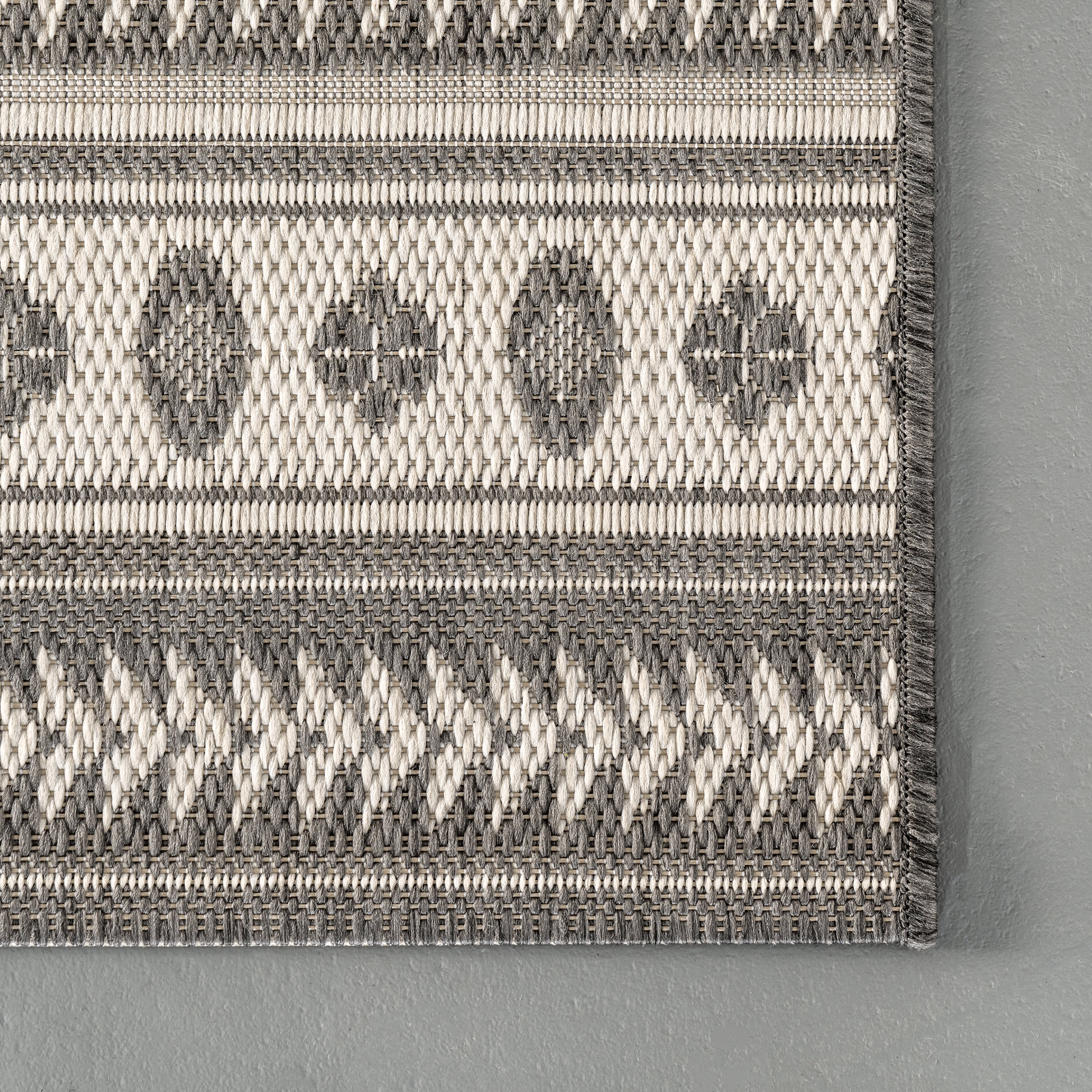 Aztec Bands Indoor/Outdoor Area Rug - Soft Grey Bohemian Design for Living Room, Patio & Bedroom Decor
