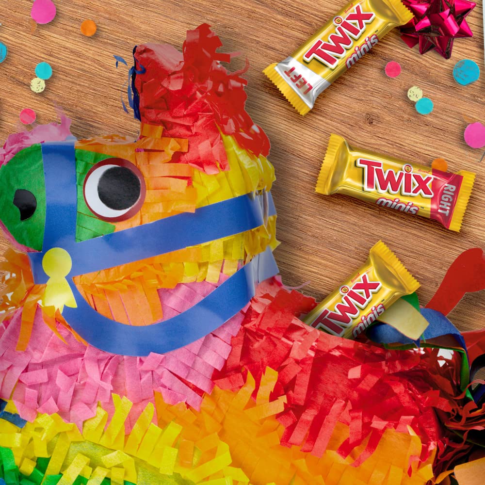 TWIX Chocolate Candy Bars Minis - 35.6 oz Bag (95 Pieces) | Caramel & Cookie Chocolate Bites | Perfect for Halloween, Party Favors & Office Snacks