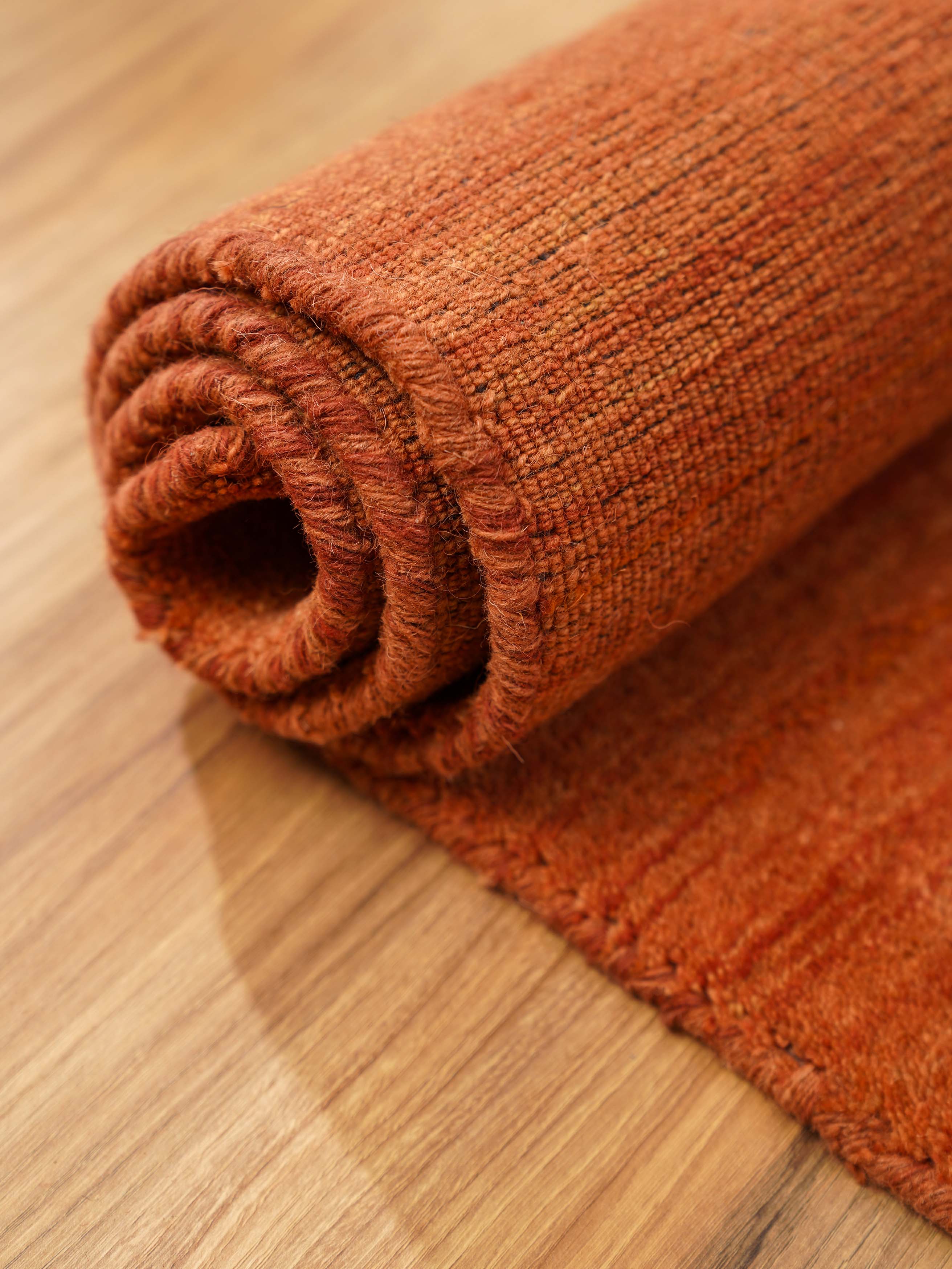 Handmade Bratislava Premium Wool Rug - Soft & Durable Hand-Knotted Area Rug for Living Room, Bedroom & Home Decor