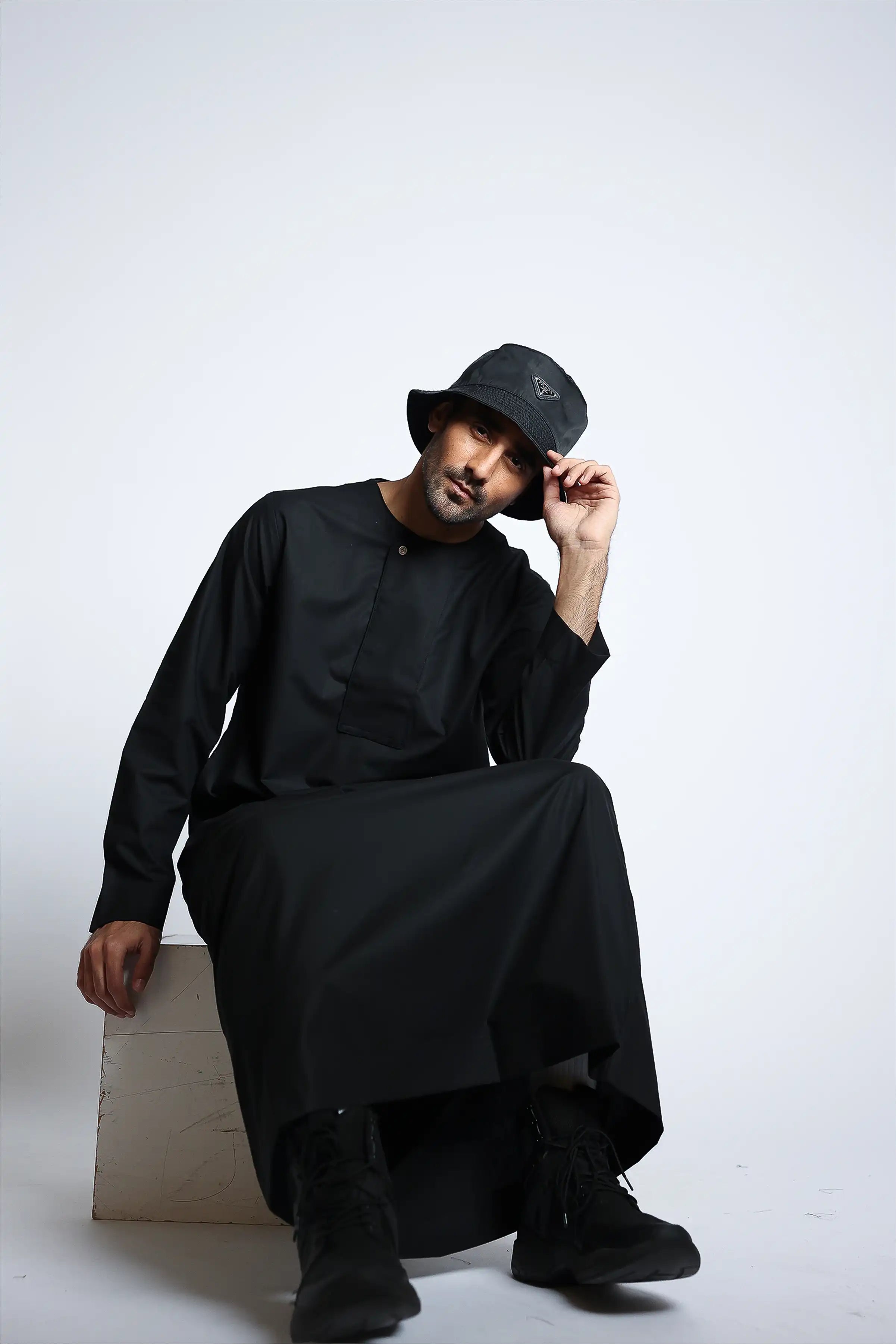 Premium J144 Caviar Piping Thobe - Elegant Embroidered Islamic Robe for Men - Perfect for Eid, Ramadan & Special Occasions