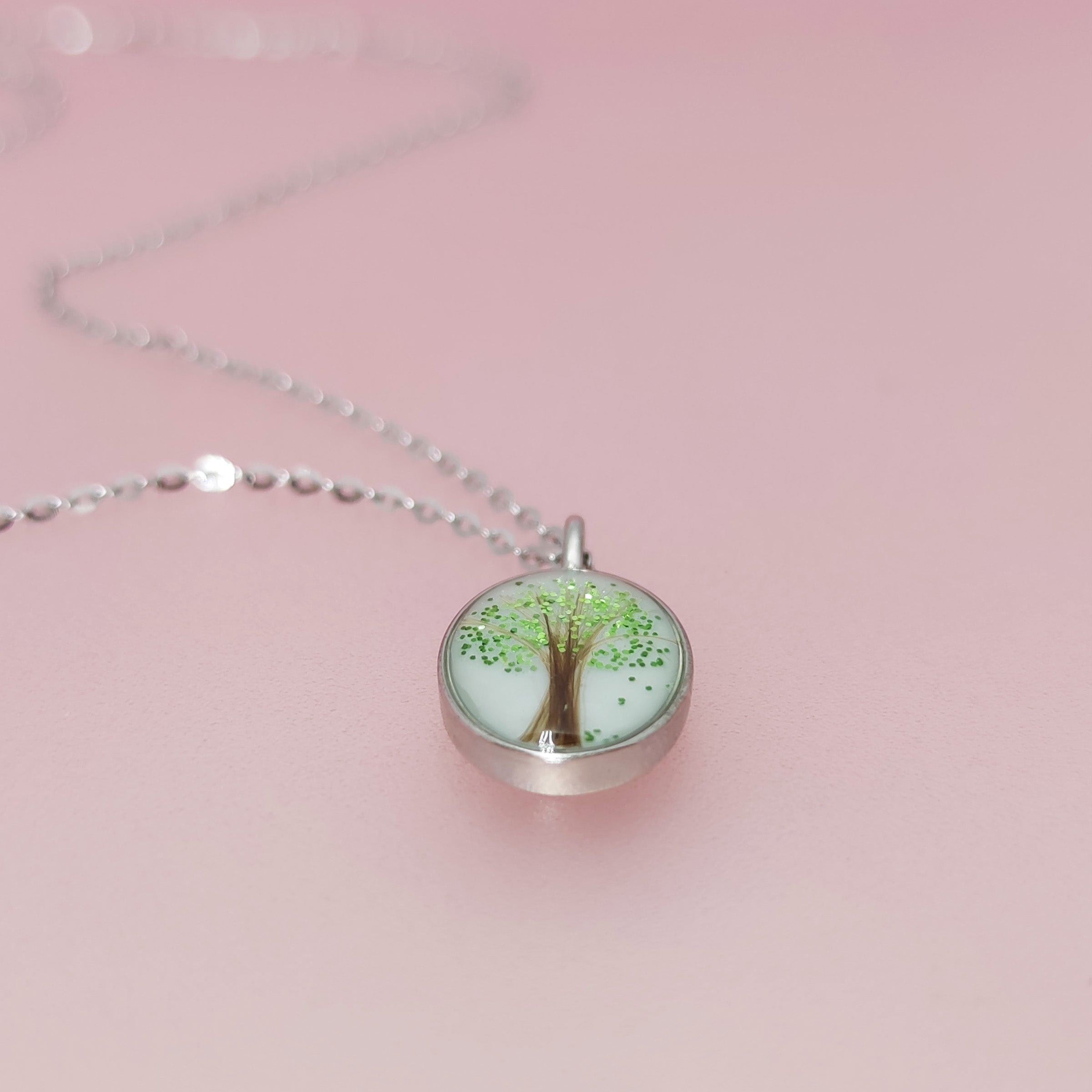 LoveMiracle Solid Gold Oval Breastmilk & Baby Hair Keepsake Necklace - Perfect for New Moms, Baby Shower Gifts & Cherished Memories