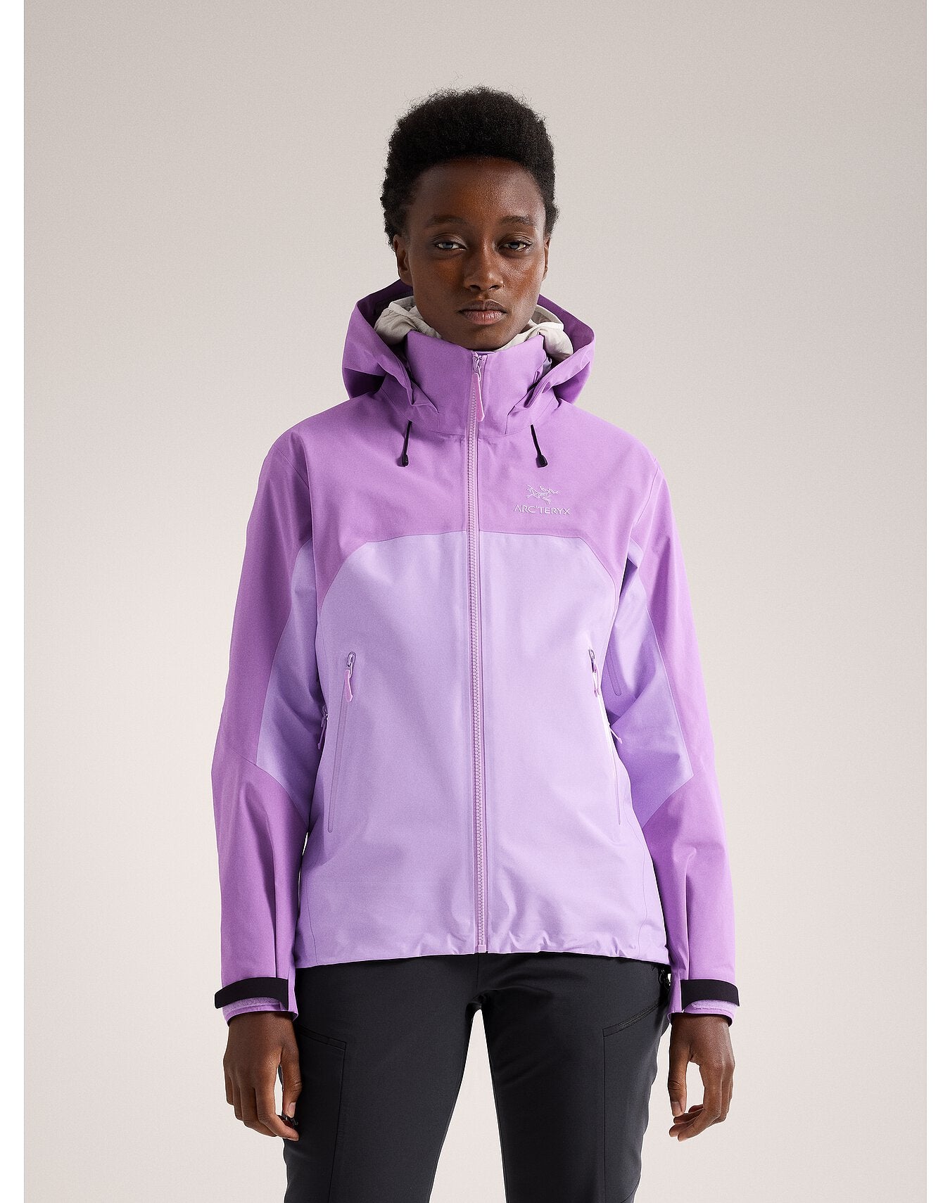 Women's Beta AR Jacket - Lightweight Waterproof Hiking Shell for Outdoor Adventures | Perfect for Trail Running, Camping & Mountain Climbing