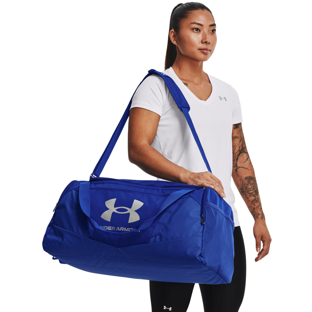 Under Armour Undeniable 4.0 Medium Duffle Bag - Water-Resistant Gym Bag for Men & Women - Perfect for Workouts, Travel & Sports Gear Storage