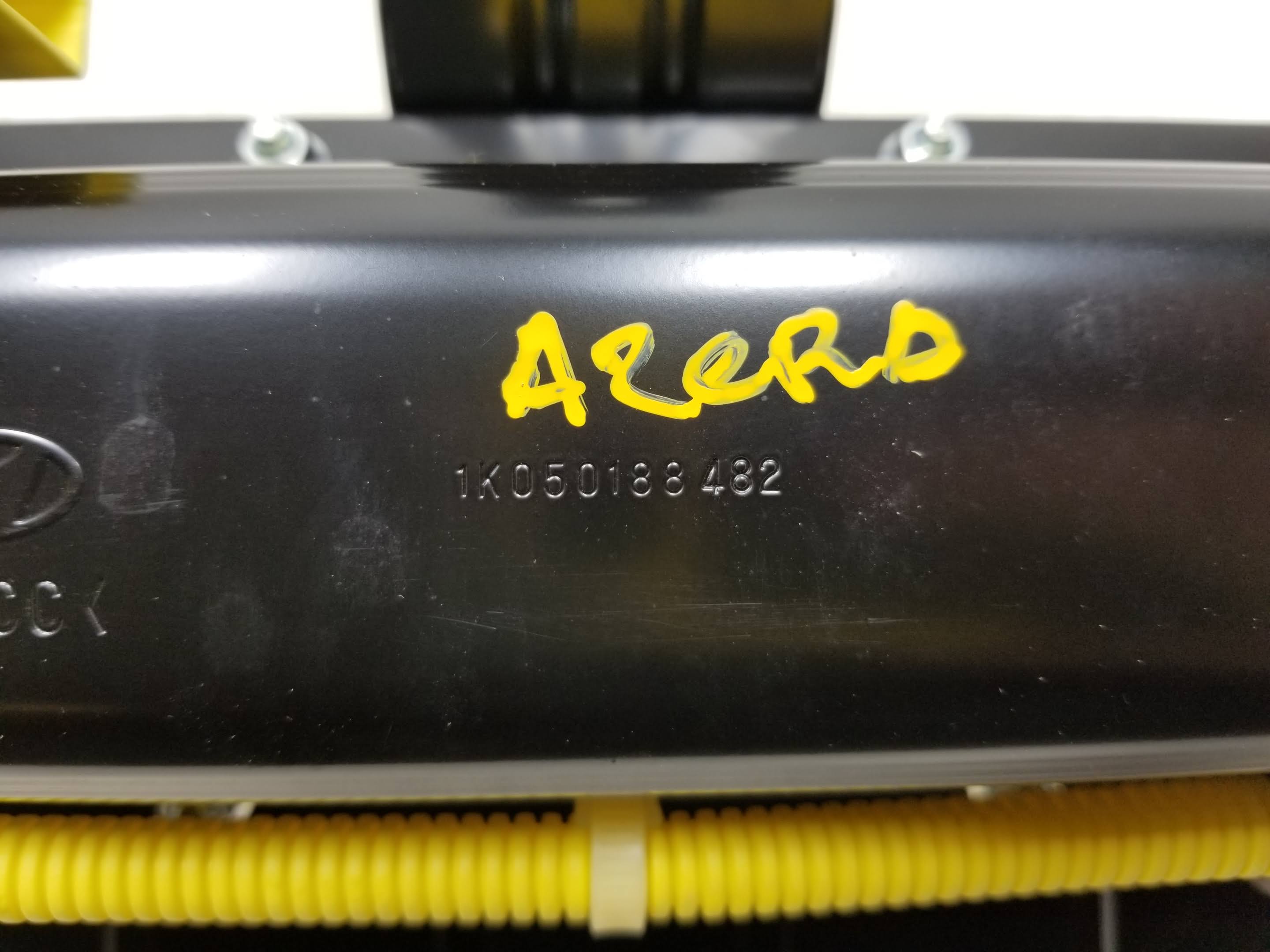 10 Hyundai Azera Passenger Side SRS Air Bag OEM Replacement - Perfect for Safe Driving & Car Repair