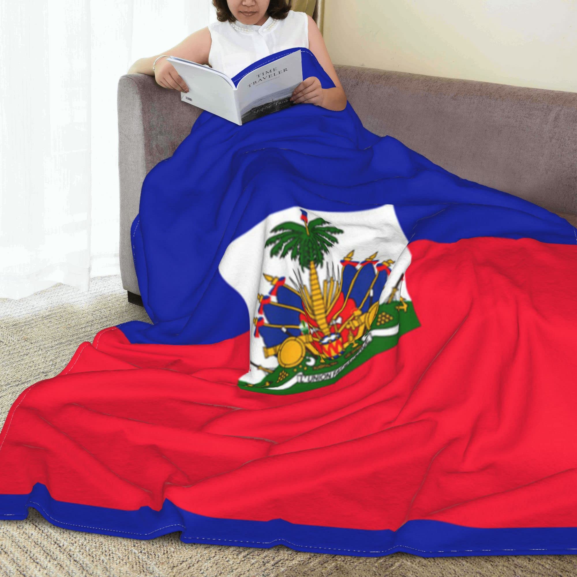 Soft Flannel Throw Blanket for Bed, Couch & Sofa - Haiti Flag Design Microfiber Blanket for Teens, Boys & Girls - Perfect for Lounging, Netflix Nights & Dorm Room Decor