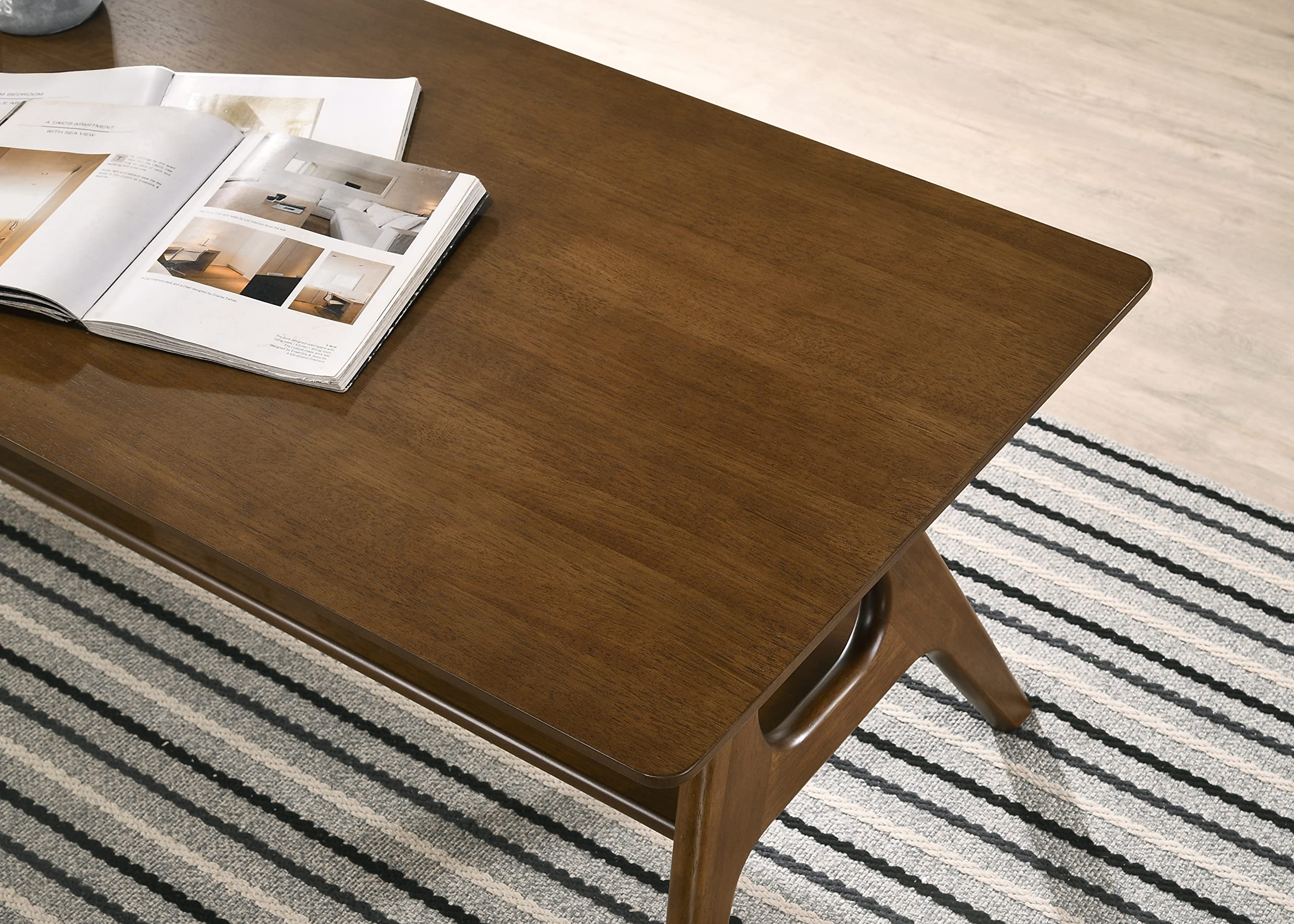 Mid-Century Modern Wood Coffee Table with Shelf - Stylish Living Room Furniture for Home Decor | Perfect for Small Spaces & Entertaining