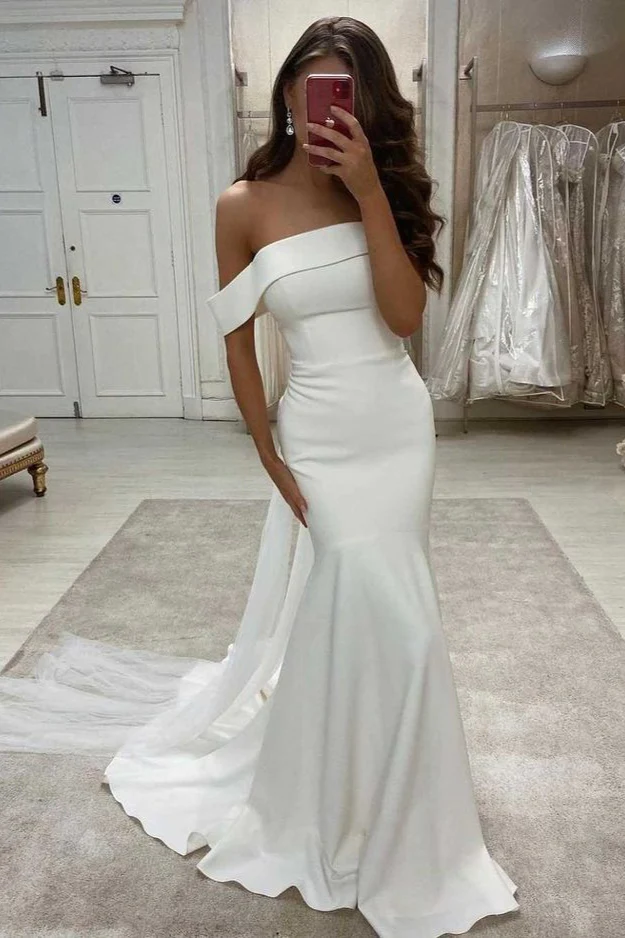 Elegant Off-the-Shoulder Mermaid Satin Wedding Dress - Ivory Long Bridal Gown for UK Brides | Perfect for Beach Weddings, Formal Ceremonies & Romantic Photoshoots