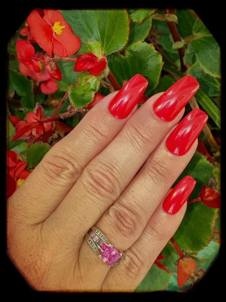 Falling in Love Red Nail Polish - Shimmer Nail Lacquer with Long Lasting Wear, Vegan & Cruelty Free - Perfect for Valentine's Day, Date Night & Special Occasions