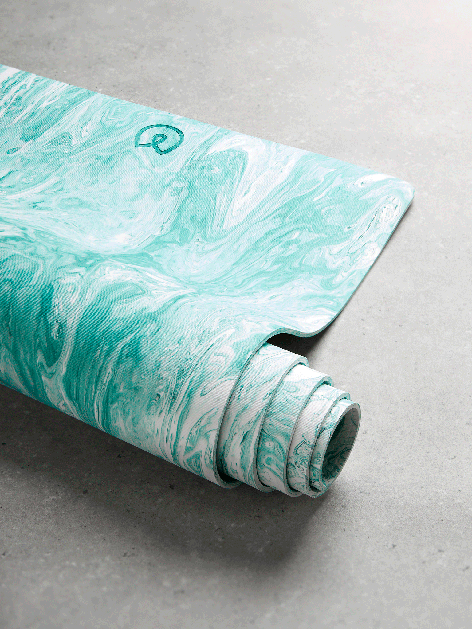Yogamatters Aqua Evolve Yoga Mat - Non-Slip Eco-Friendly Exercise Mat for Yoga, Pilates & Home Workouts - Perfect for Hot Yoga, Studio Sessions & Travel