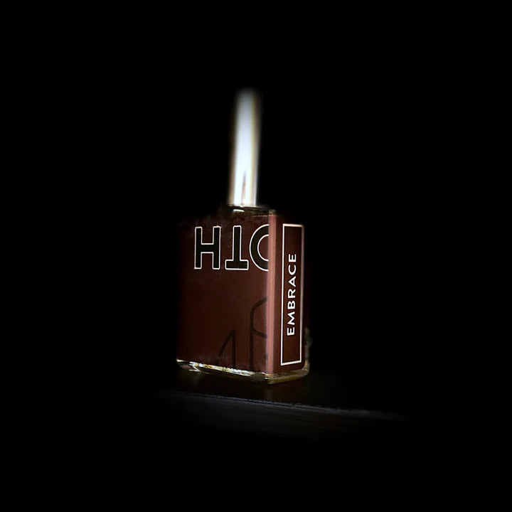 House of Mammoth EMBRACE Eau de Parfum - Luxury Unisex Fragrance for Date Nights & Special Occasions