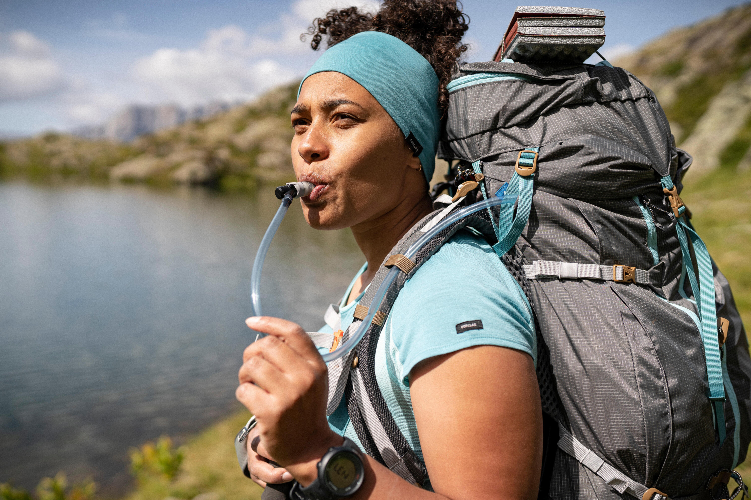 Simond Women's MT500 AIR 55+10L Hiking Backpack - Lightweight Waterproof Backpacking Pack for Outdoor Adventures, Camping & Travel