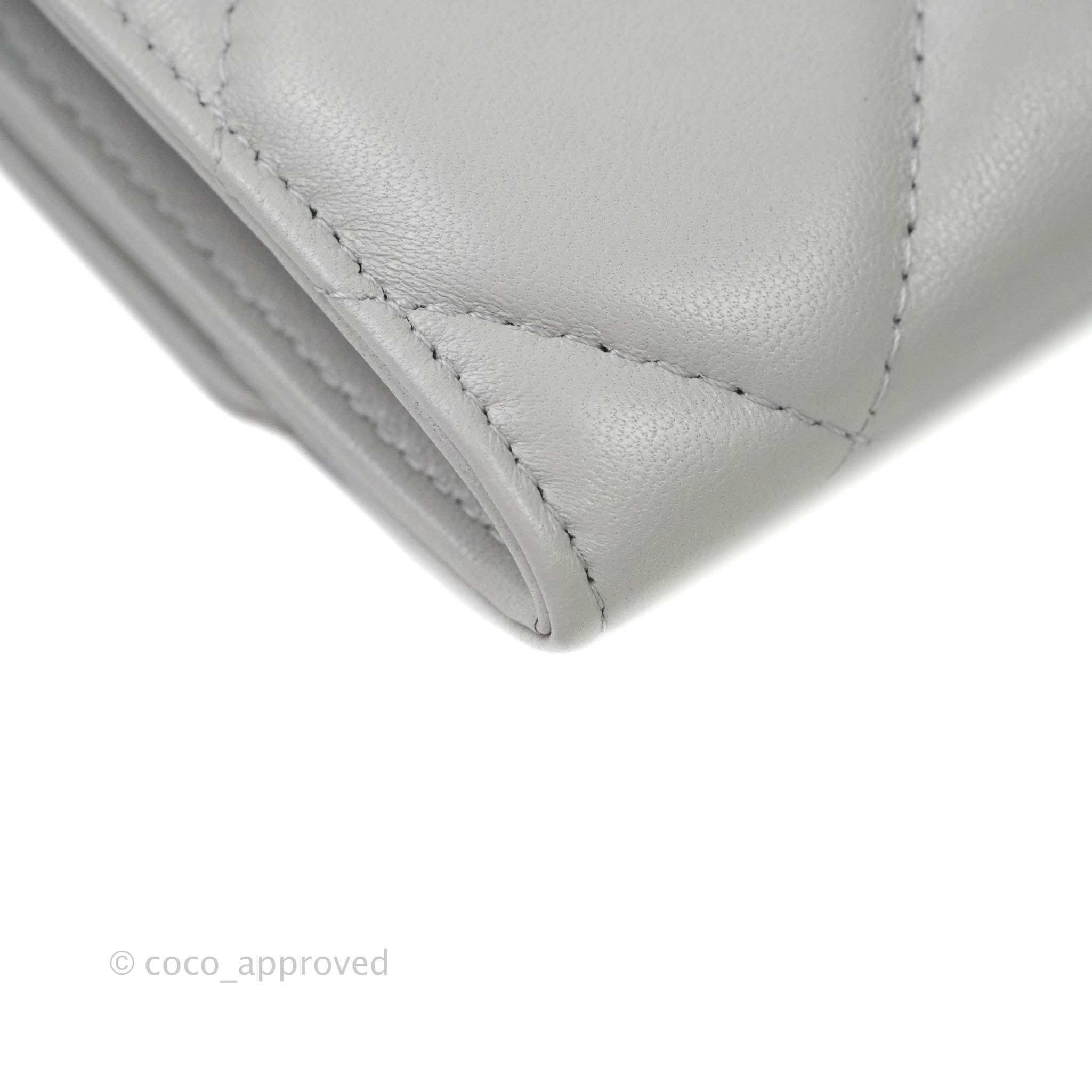 Chanel 19 Card Holder With Chain - Grey Mixed Hardware Wallet for Women | Luxury Designer Card Case for Credit Cards & ID | Perfect for Everyday Use, Travel & Gifting