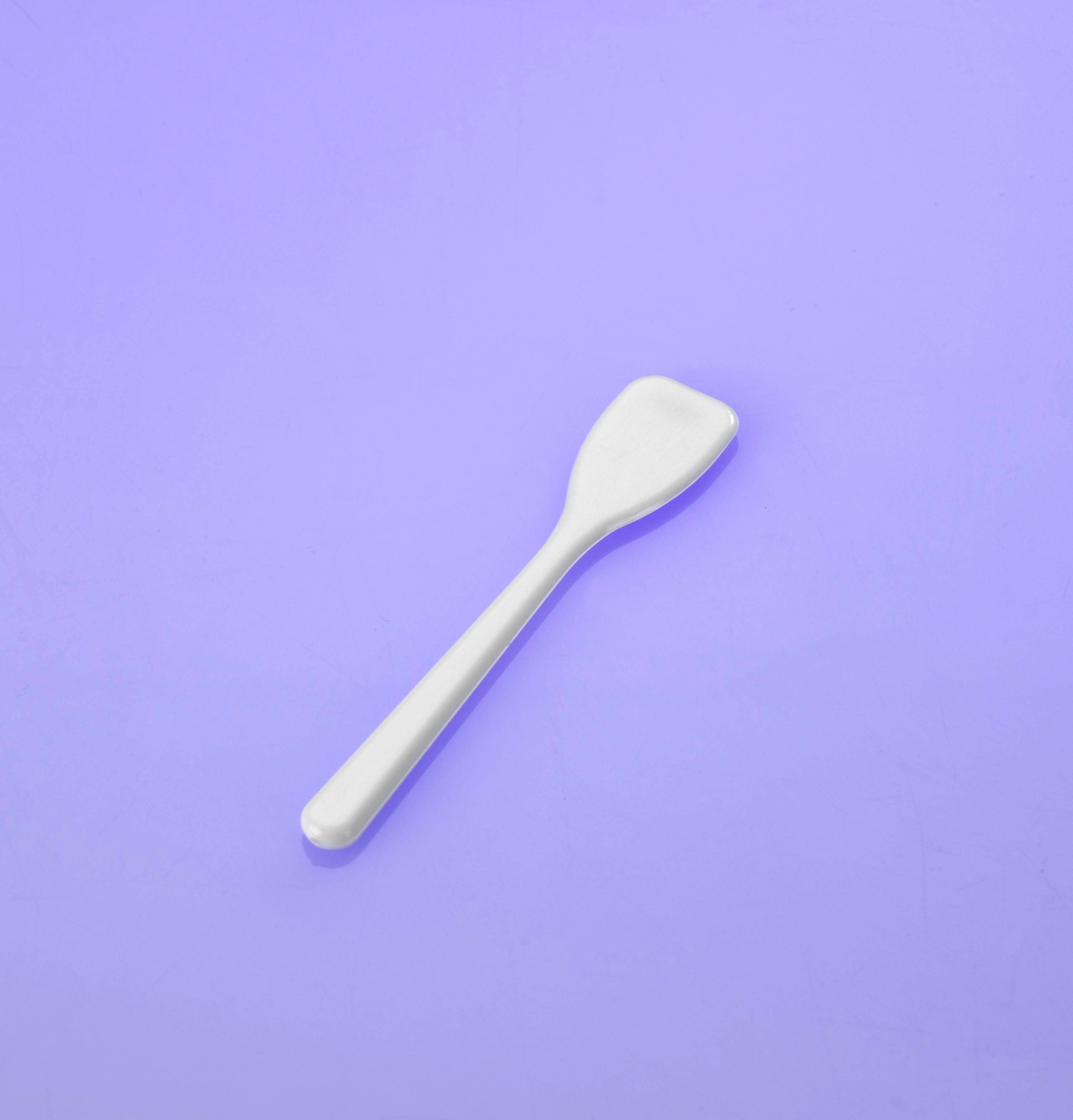 Complete Pro 2.5 Disposable Spatula Applicator - 50 Count Pack - Perfect for Nail Art, Waxing, Cosmetic & DIY Projects