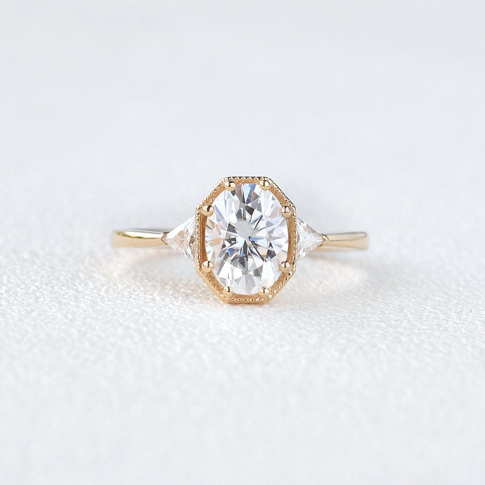 1.5ct Geometric Moissanite Three-Stone Vintage Ring - Elegant Wedding Band, Unique Engagement Jewelry for Women - Perfect for Anniversaries, Proposals & Special Occasions