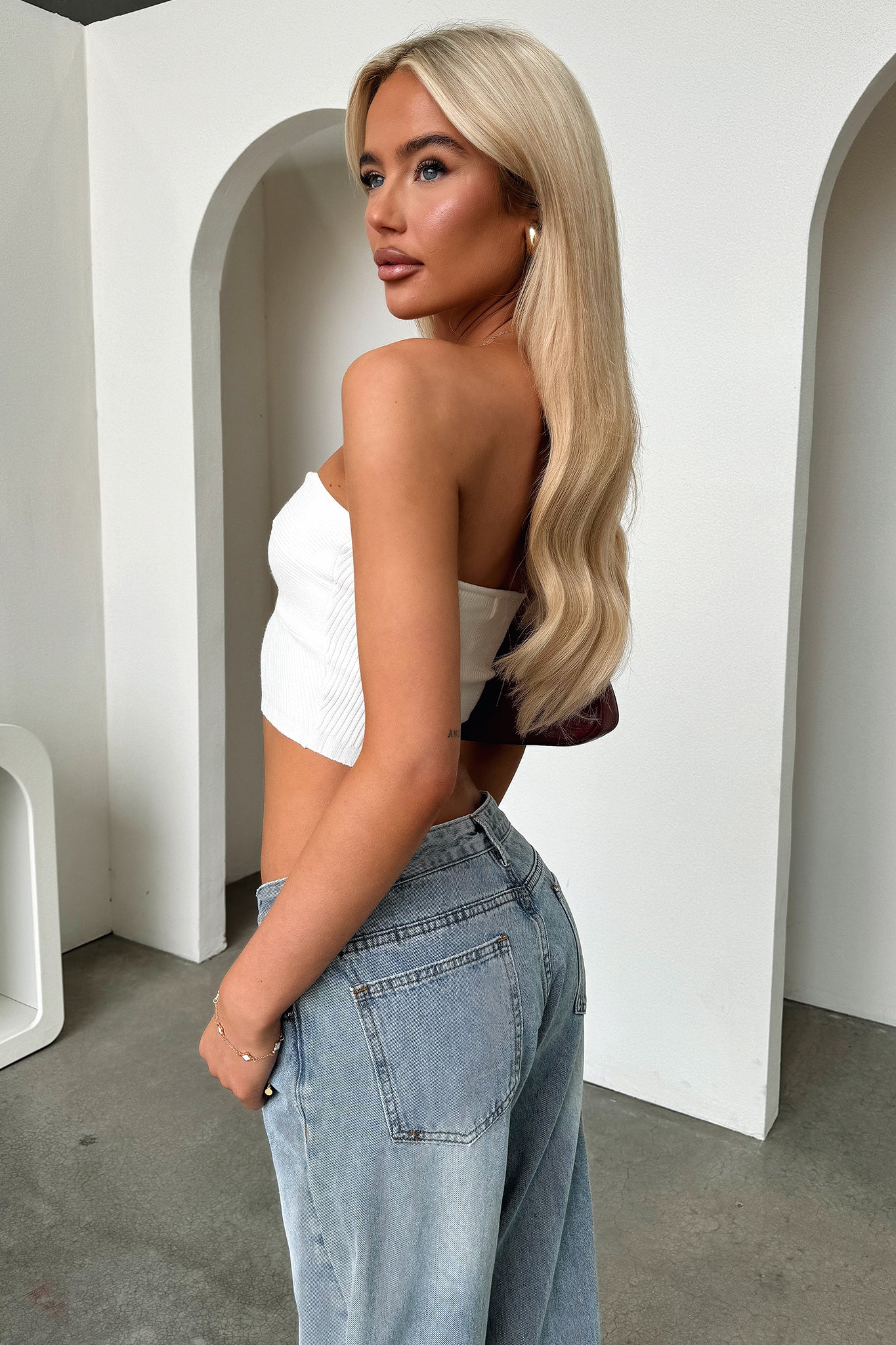 Kylie Crop Top - Women's White Short Sleeve T-Shirt for Summer, Gym, Yoga & Casual Outfits
