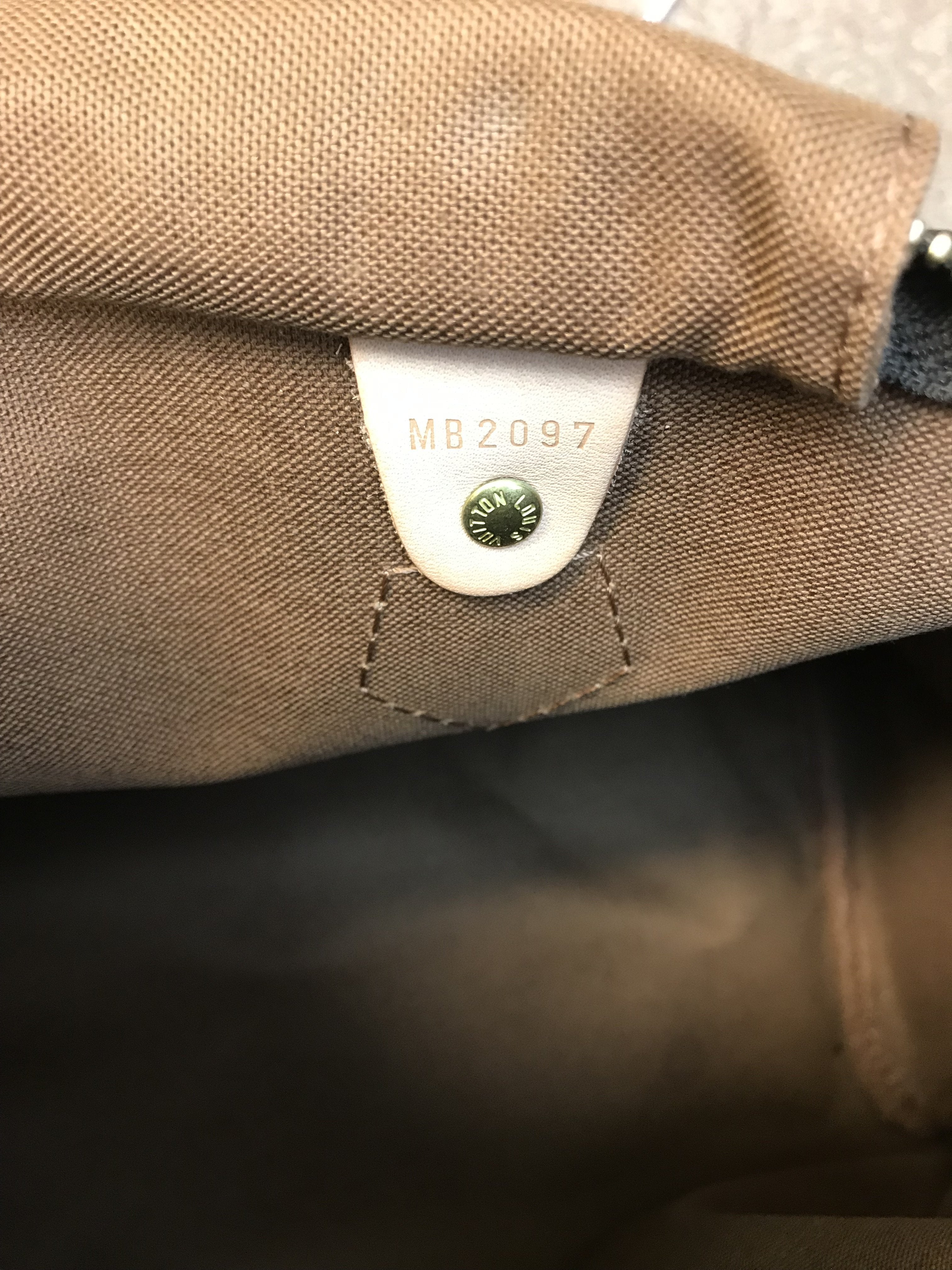 Authentic Louis Vuitton Monogram Speedy 30 Handbag - Luxury Canvas Shoulder Bag for Women - Perfect for Work, Travel & Everyday Use