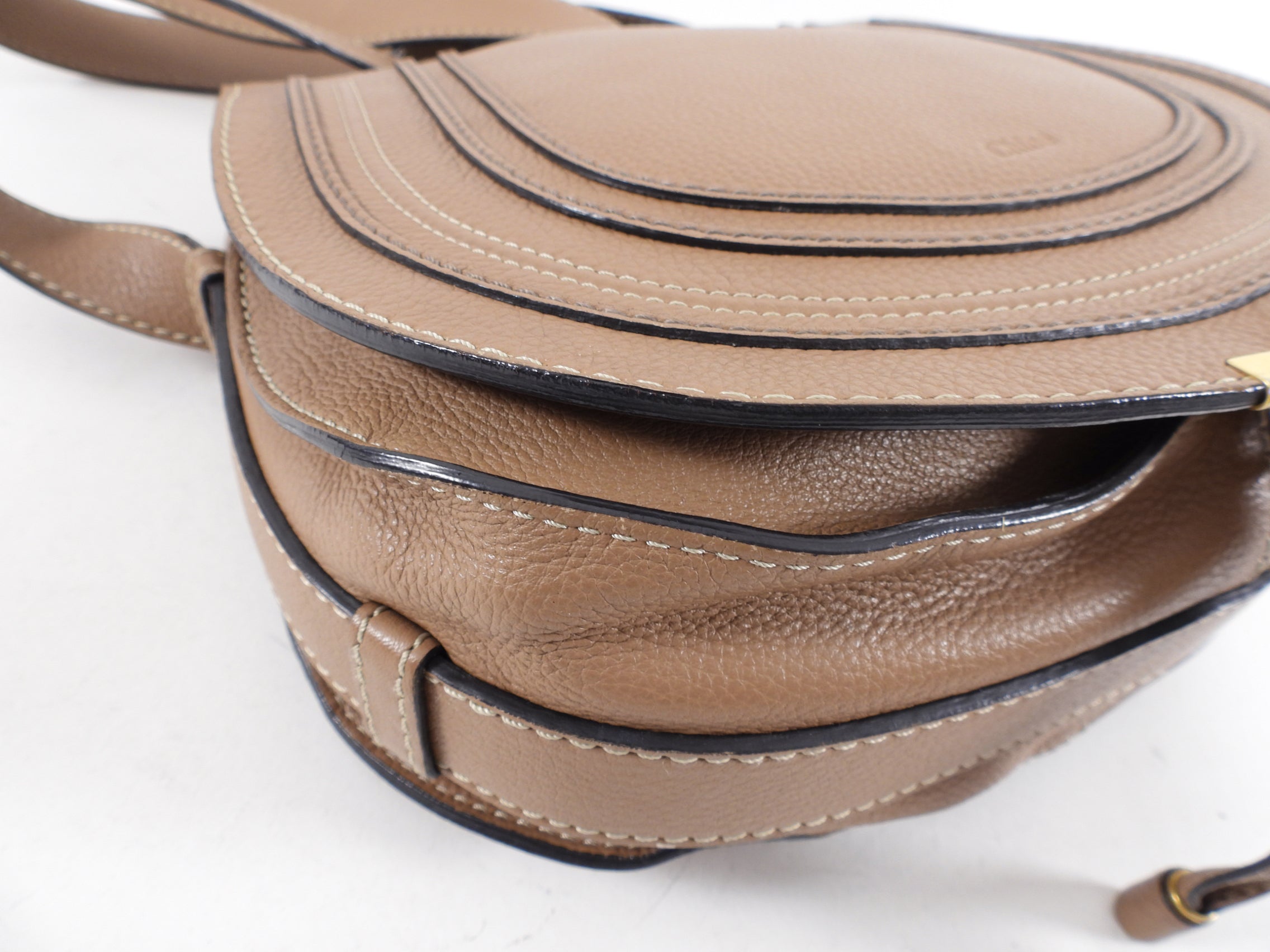Chloe Light Brown Leather Marcie Saddle Crossbody Bag for Women - Stylish Shoulder Purse with Adjustable Strap, Perfect for Work, Travel & Everyday Use