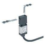 IDEC HS6B-12B01 Safety Interlock Switch with 1 N/O and 2 N/C Contacts - Industrial Machine Safety, Equipment Protection, and Automation Control Solution