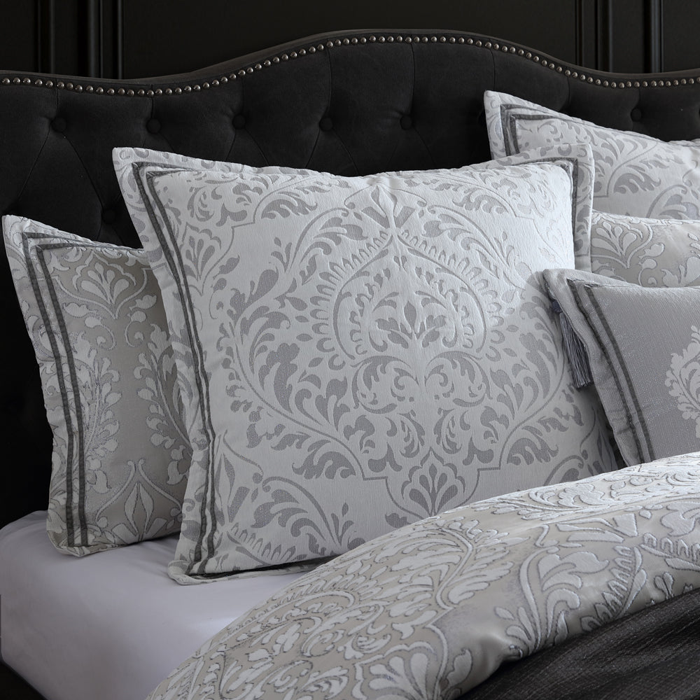 Premium Alexander Silver Quilt Cover Set - King Size Bedding with Soft Microfiber for Luxurious Comfort | Perfect for Master Bedroom, Guest Room & Hotel Decor