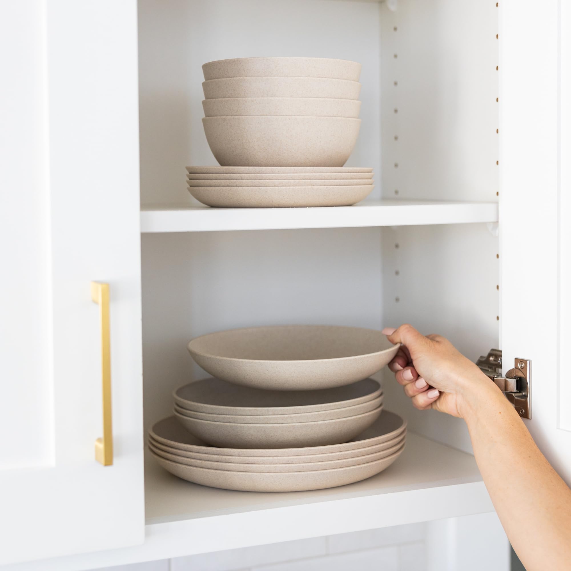 Premium 16-Piece Wheat Straw Dinnerware Set for 4 - Eco-Friendly Plates & Bowls | Microwave Safe, BPA-Free | Perfect for RV, Camping, Picnics & Outdoor Dining | Includes Dinner Plates, Dessert Plates, Pasta & Cereal Bowls | Sahara Collection