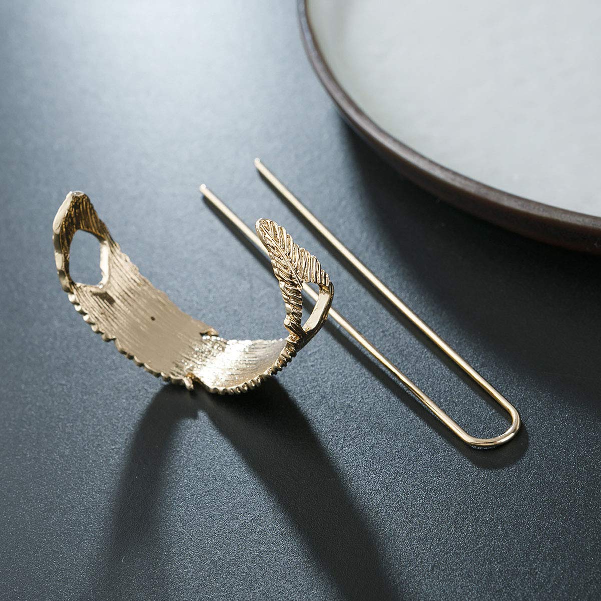 Vintage Gold Leaf Hair Stick - Elegant Bun Holder for Weddings & Events