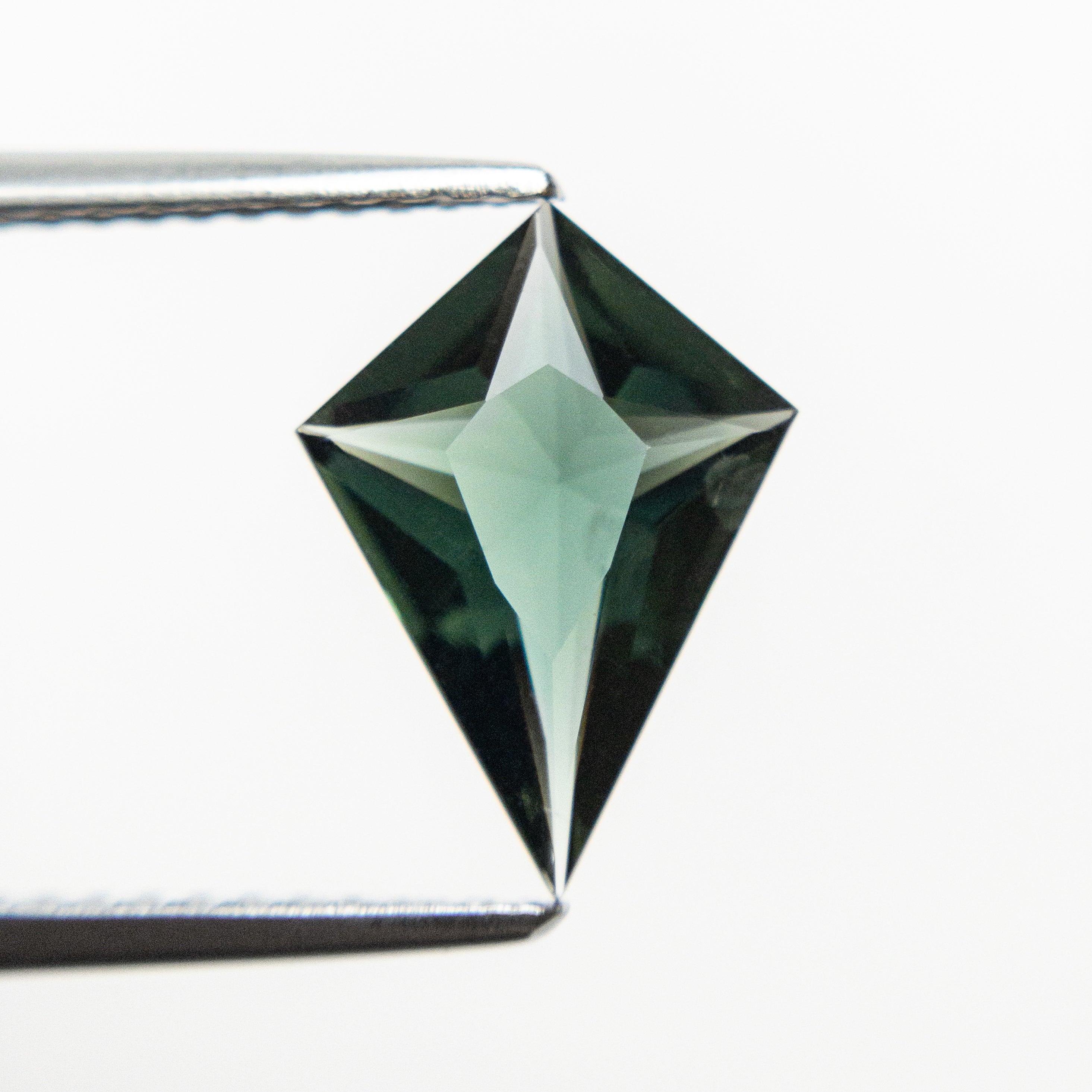 1.40ct Natural Blue Kite Brilliant Cut Sapphire Gemstone - 11.51x8.35x3.12mm for Jewelry Making, Engagement Rings & Unique Gifts