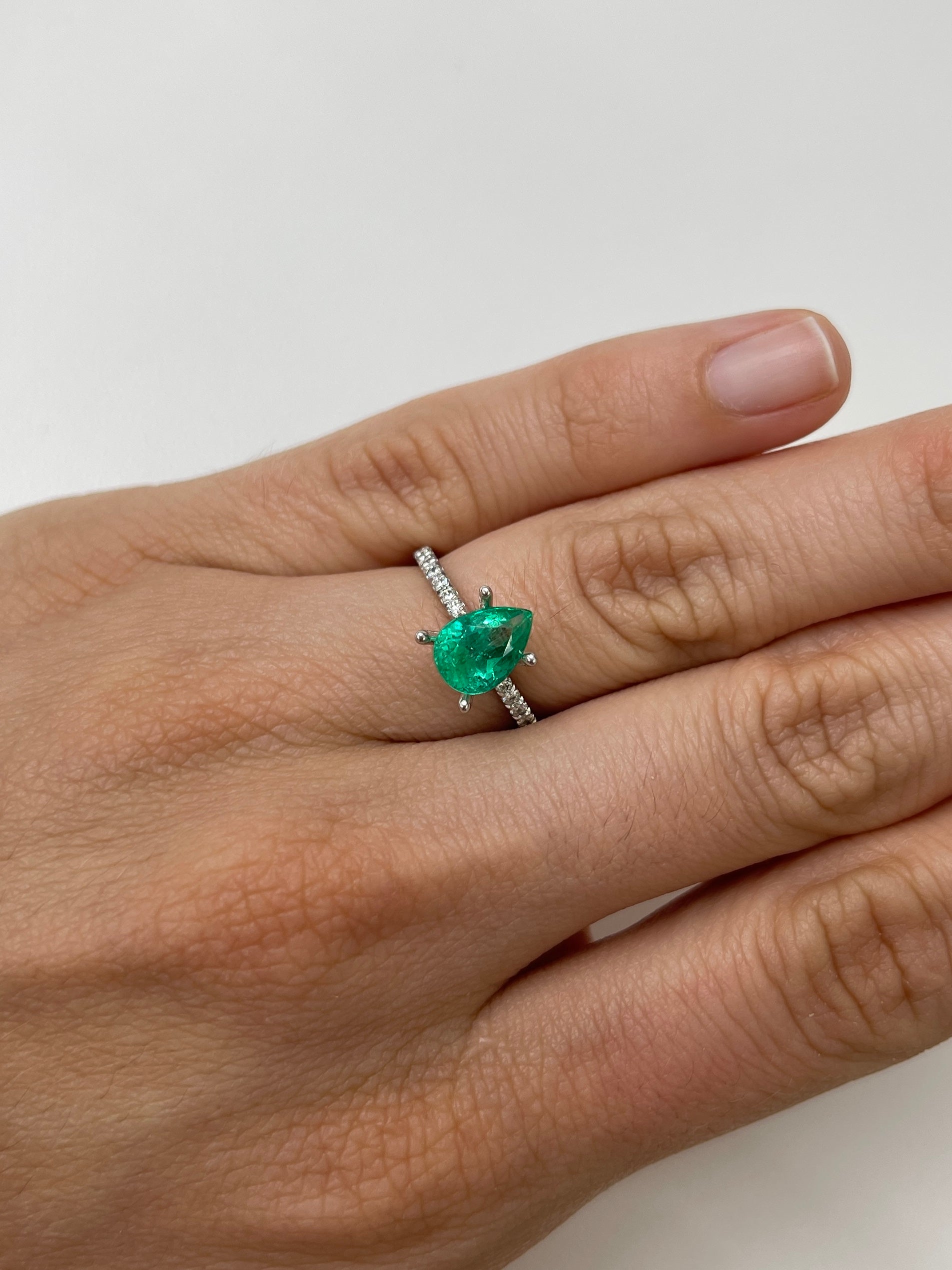 1.65 Carat Vivid Blue-Green Natural Loose Colombian Emerald Pear Cut Gemstone for Jewelry Making & Engagement Rings