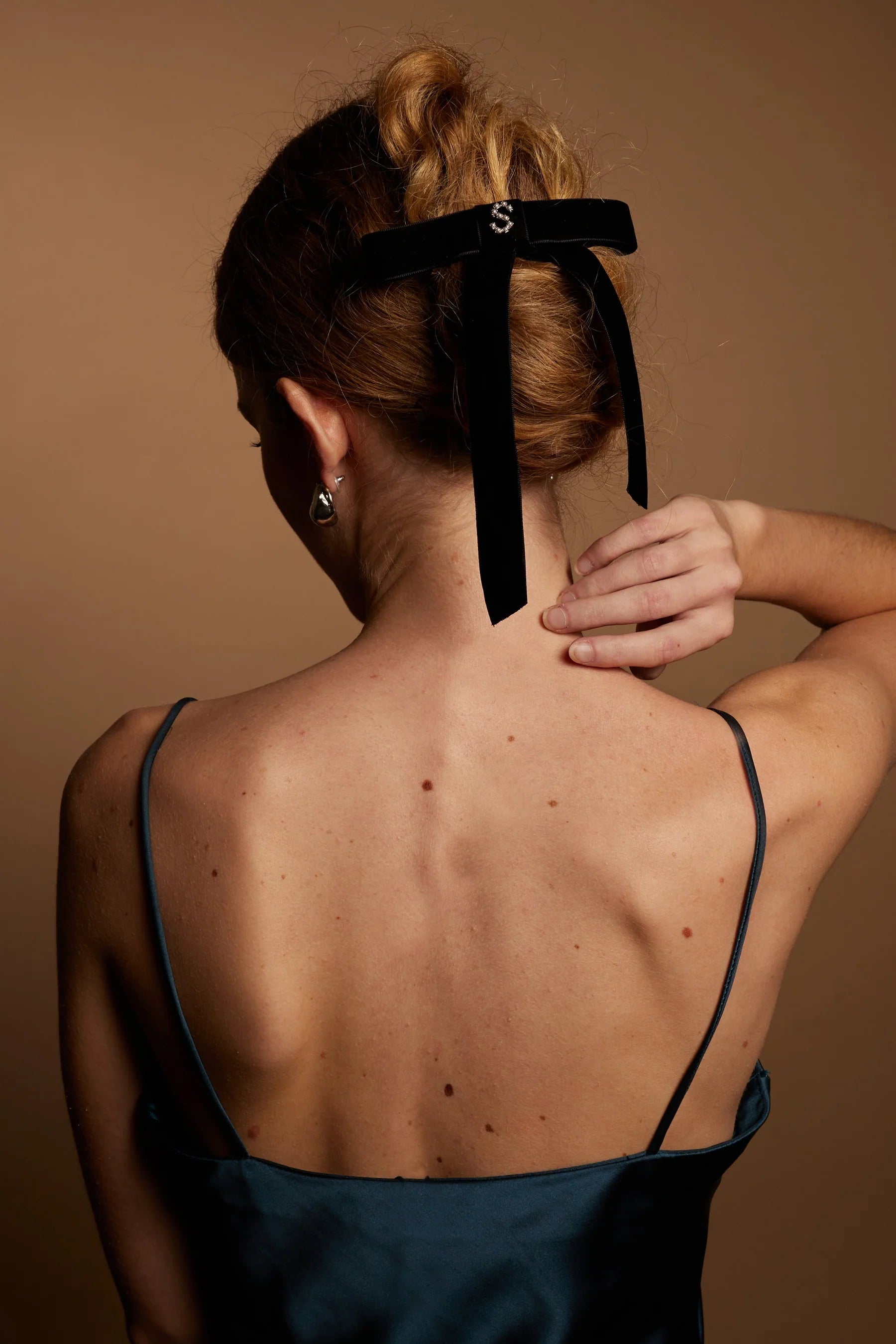 Kate Gram Bow - Elegant Hair Accessory for Women | Perfect for Weddings, Parties & Everyday Style