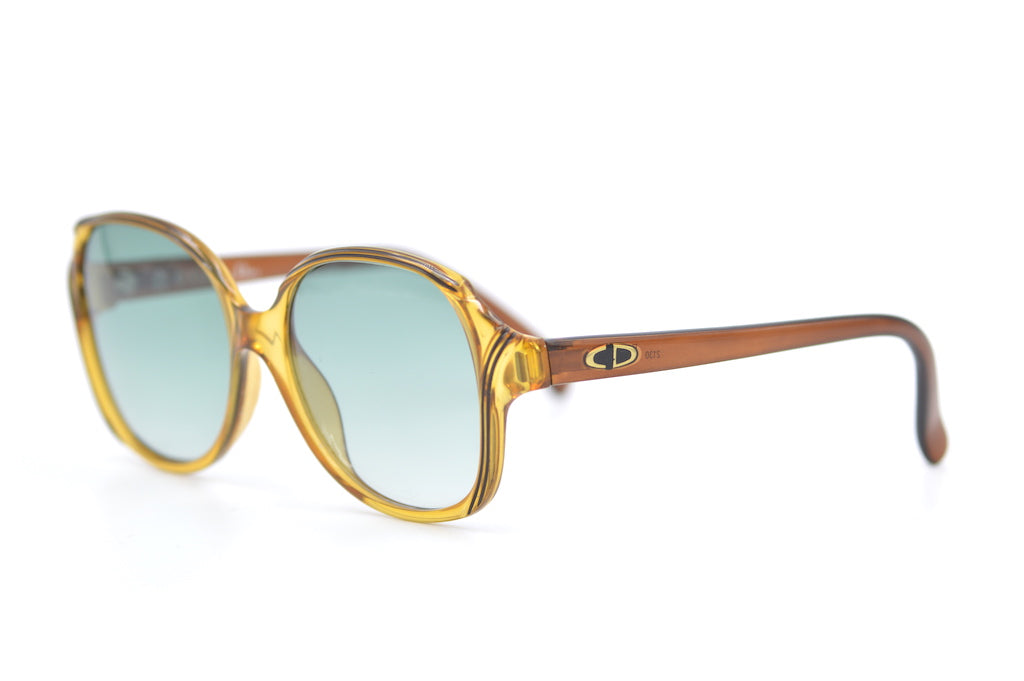 Christian Dior 2130 10 Sunglasses - Luxury Designer Shades for Women - UV Protection & Fashion Statement - Perfect for Beach, Driving & Outdoor Activities