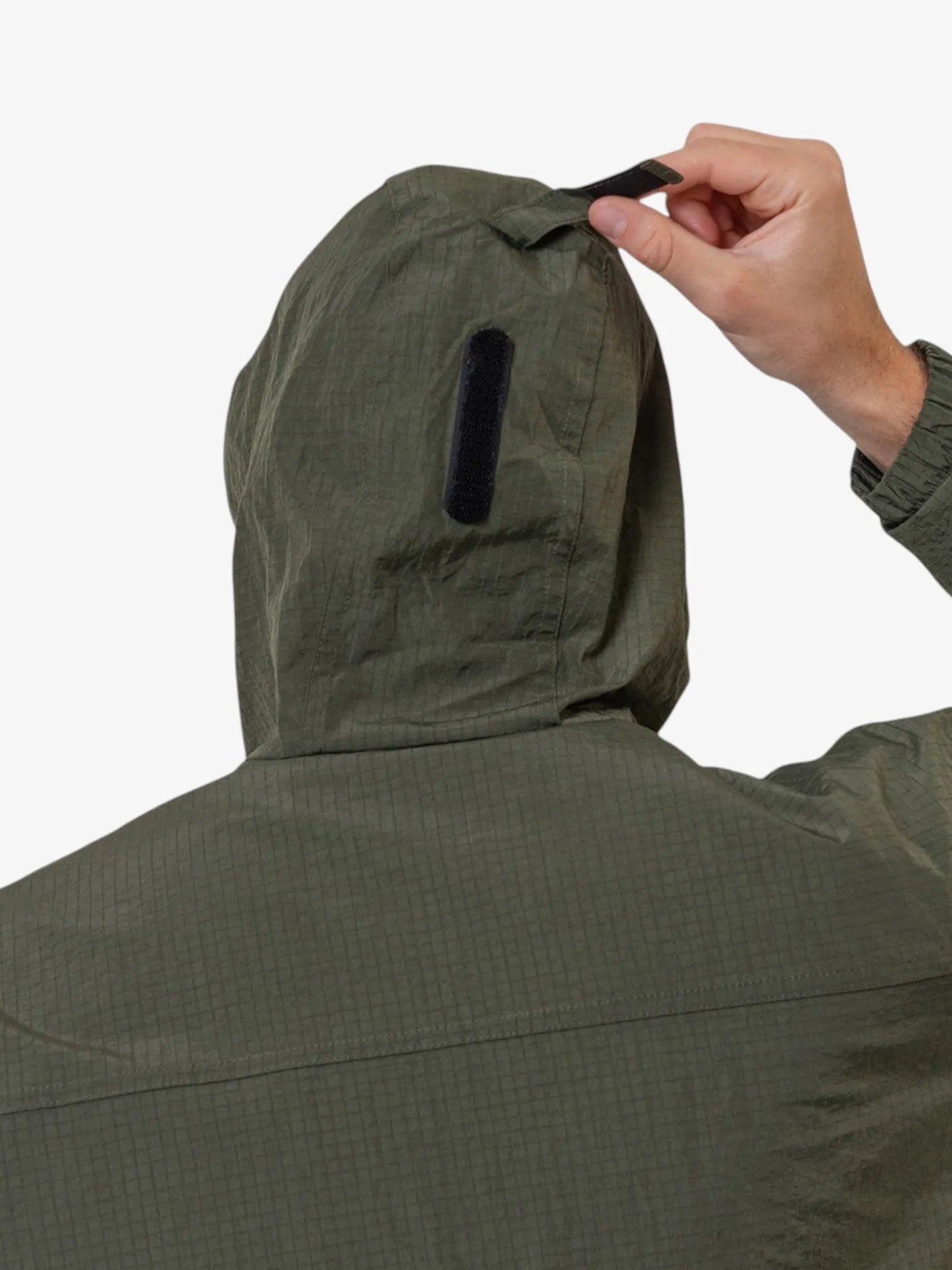 Military Green Montagne Tesis Windbreaker Jacket - Lightweight Waterproof Outdoor Hiking & Travel Windbreaker for Men & Women