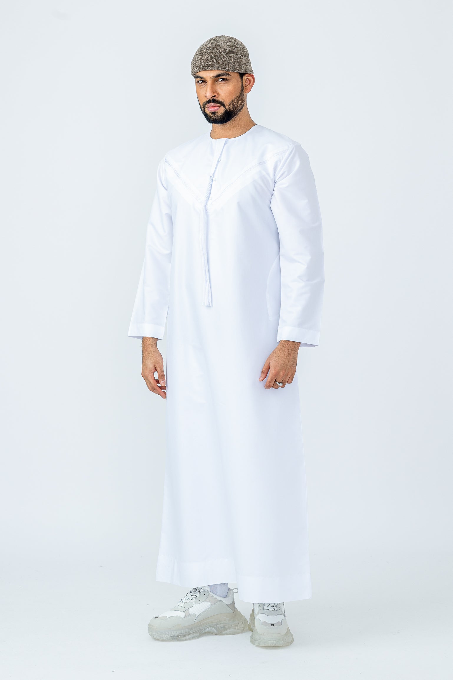 Premium White Emirati Thobe for Men - Traditional Arabic Robe - Perfect for Eid, Weddings & Special Occasions