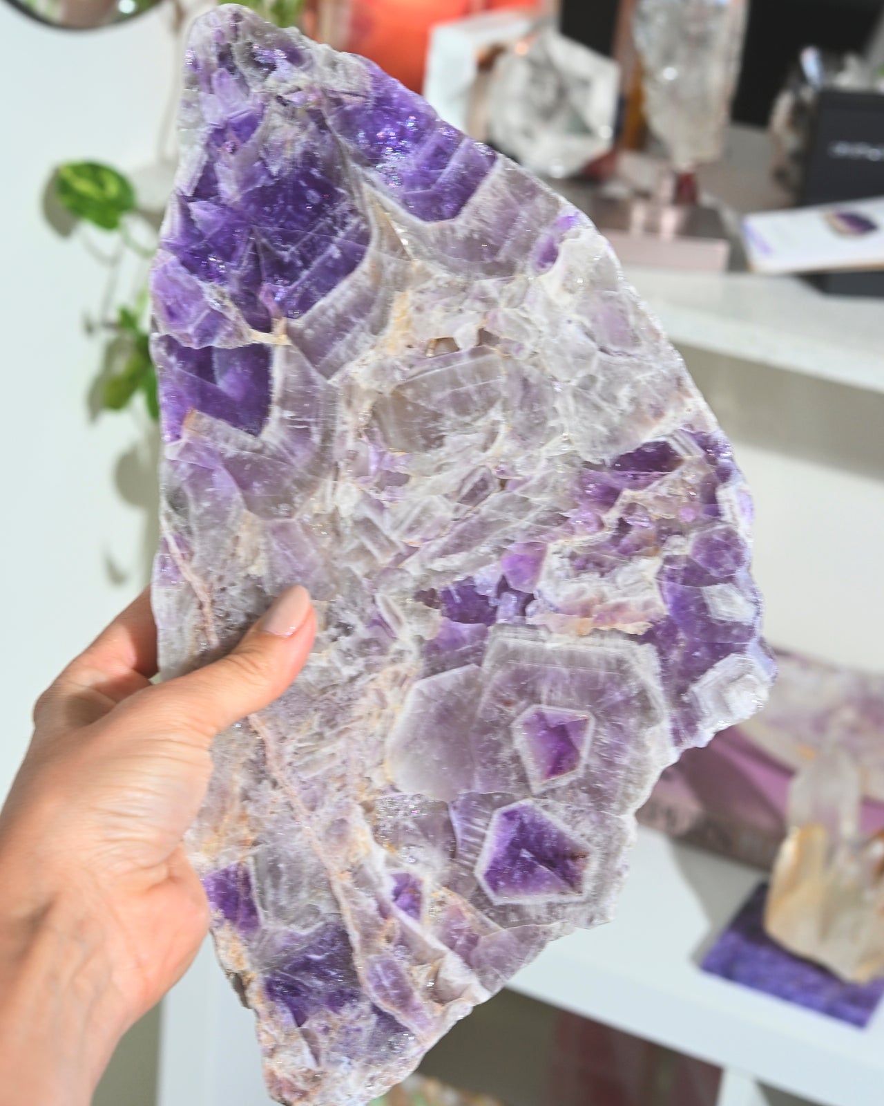 Natural Chevron Dream Amethyst Slab - Premium Healing Crystal for Meditation, Home Decor & Spiritual Gifts | Perfect for Yoga Rooms, Office Desks & Crystal Collections