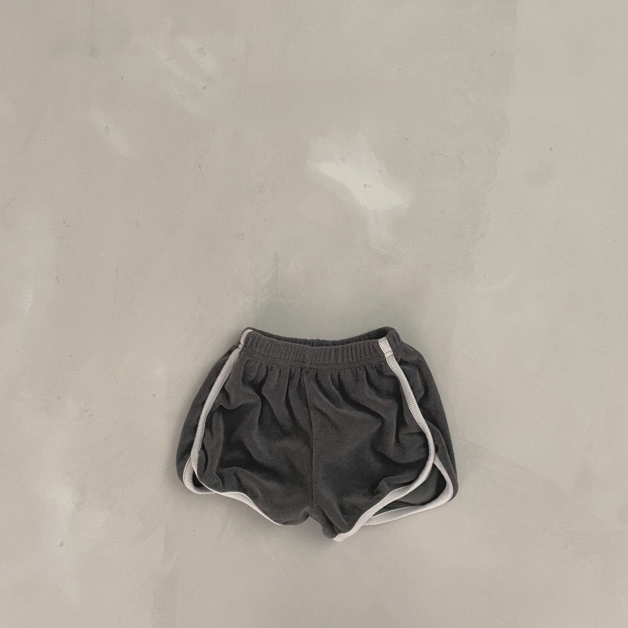 **Comfortable Terry Cloth Shorts for Men & Women - Soft Cotton Lounge Shorts for Home, Gym, and Beach - Breathable and Absorbent Quick-Dry Shorts**