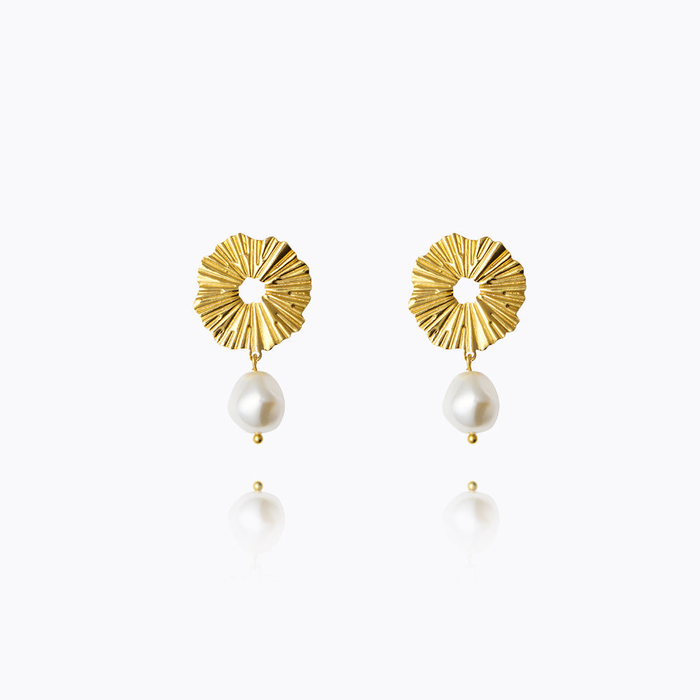 Vassia Pearl Earrings - Elegant Freshwater Pearl Stud Earrings for Women, Perfect for Weddings, Parties & Everyday Wear