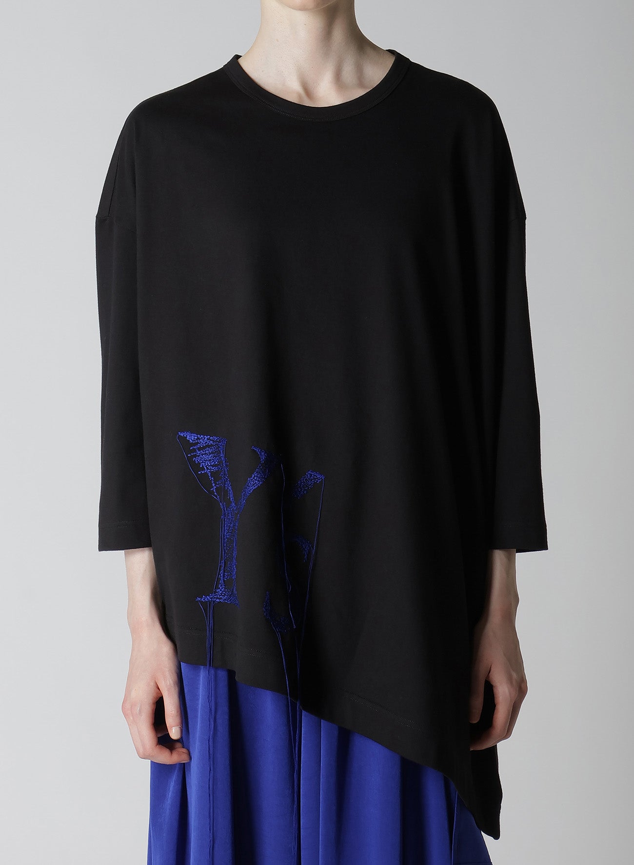 Y's Logo Stitch Asymmetric Drape Cotton Jersey T-Shirt - Casual Wear for Women, Street Style Fashion, Everyday Comfort