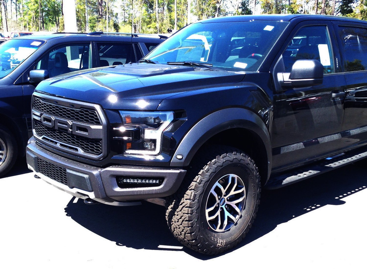 100W CREE LED Light Bar Fog Lamp Kit with Lower Bumper Bracket for 2017-2020 Ford Raptor - Off-Road, Truck, Jeep & ATV Lighting for Night Driving & Adventure