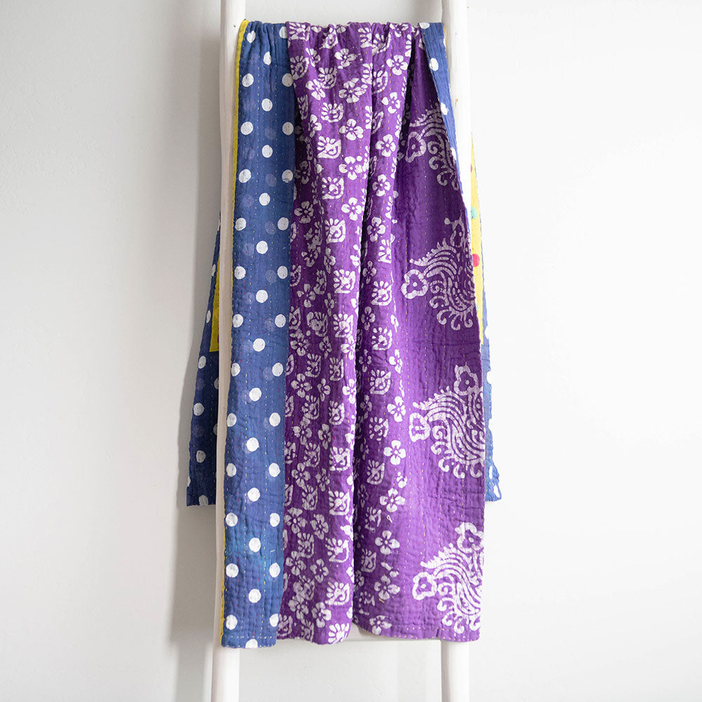 Handmade Kantha Quilt KT5777 - Unique Boho Chic Bedspread for Cozy Home Decor | Perfect for Bedroom, Living Room & Bohemian Style Interior Design