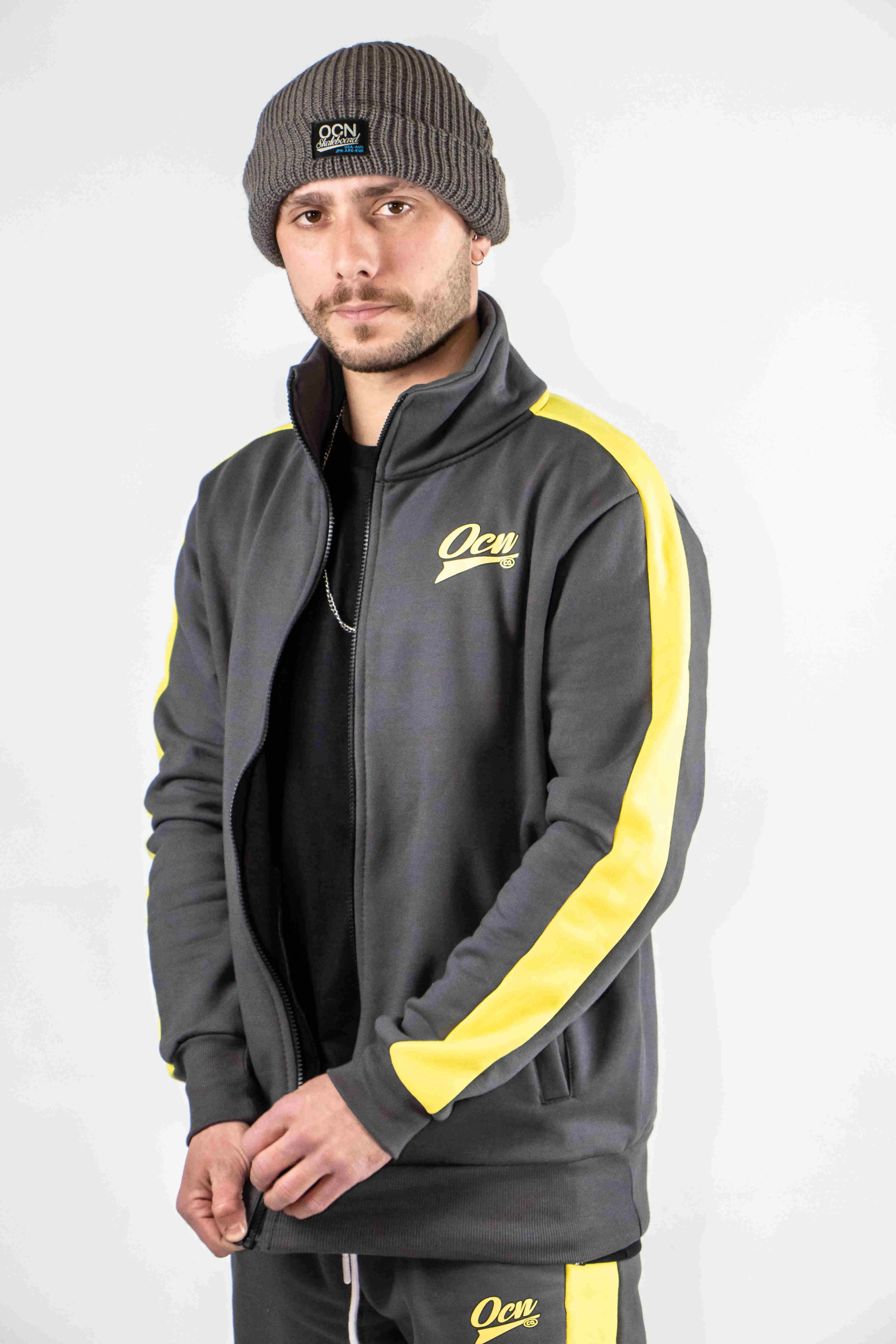 OCN H Blend Pavimento Ambarino Campera - Premium Outdoor Jacket for Hiking & Camping - Ideal for Mountain Adventures & Cold Weather Protection