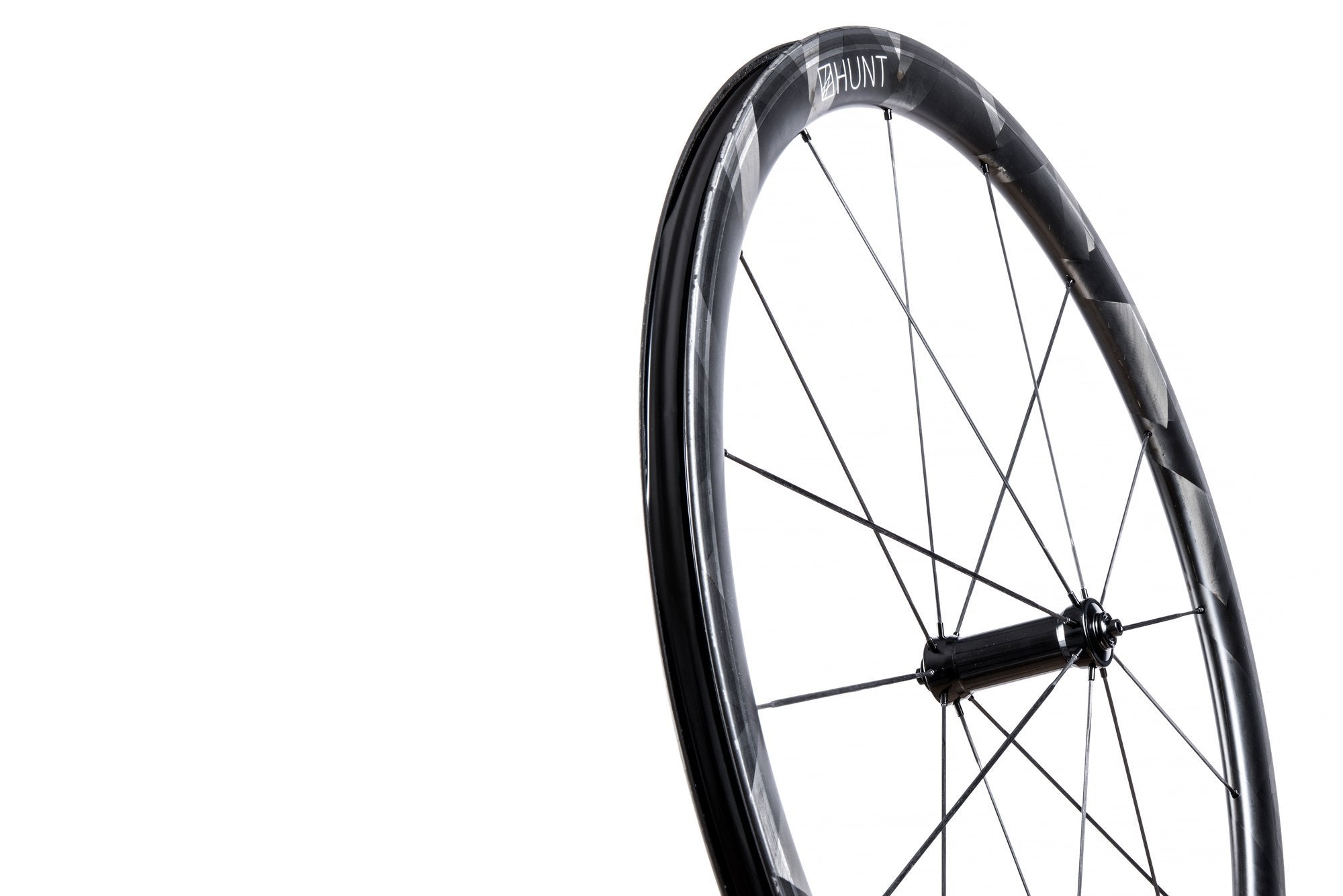 RE:NEW HUNT 36 UD Carbon Spoke Wheelset - Lightweight Carbon Fiber Road Bike Wheels for Racing & Performance Cycling | Perfect for Road Racing, Triathlons & Endurance Rides