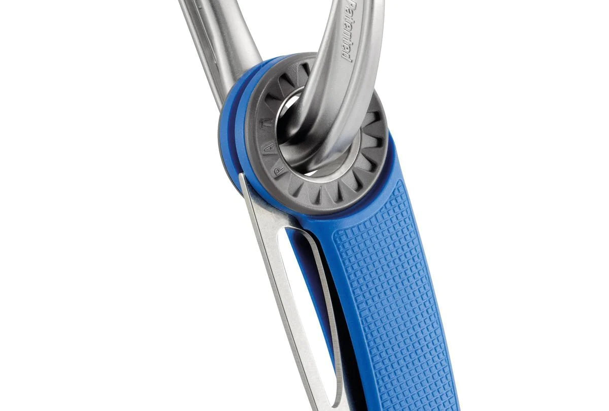 Petzl Spatha Knife - Lightweight Climbing & Outdoor Knife for Hiking, Camping, and Survival - Durable Stainless Steel Blade with Sheath