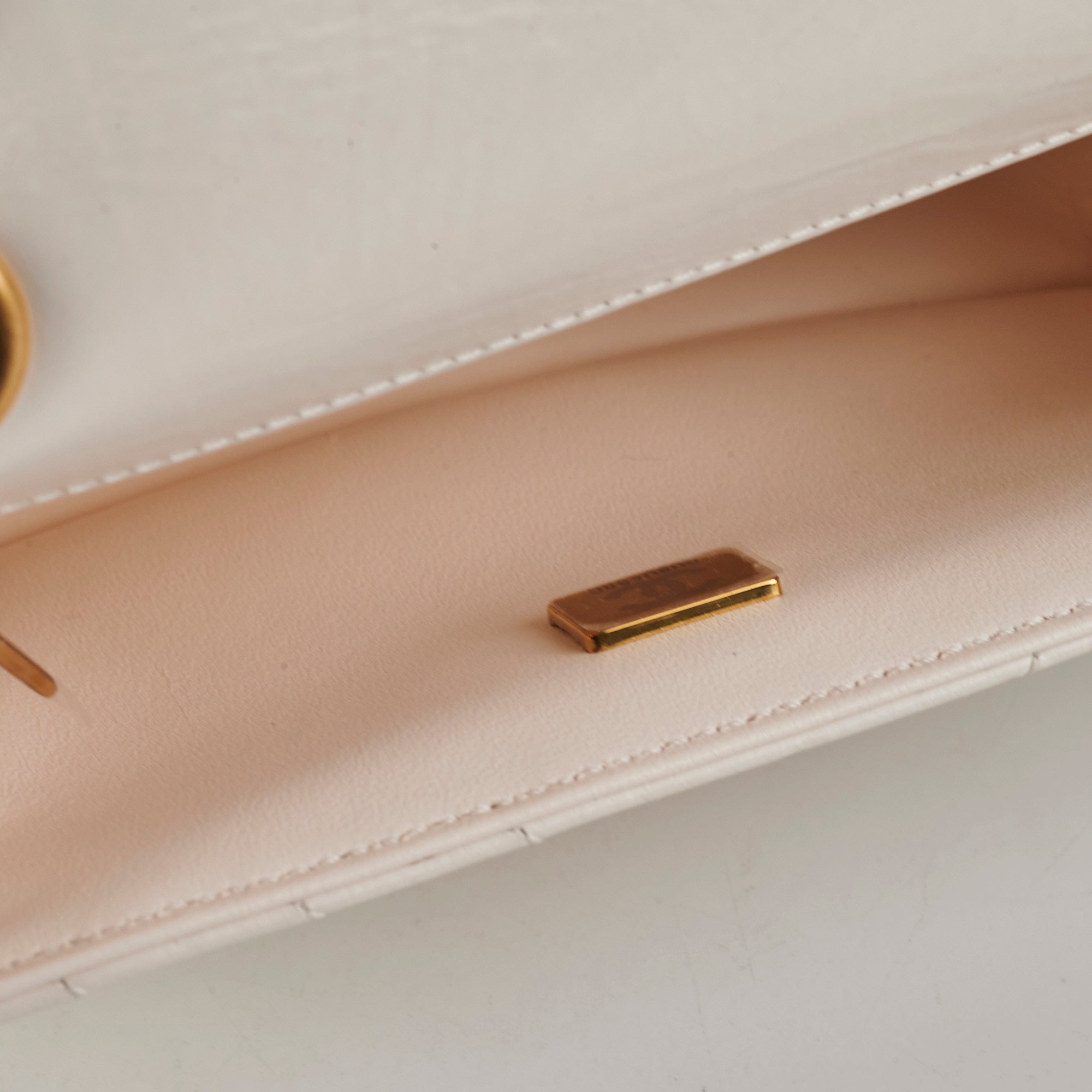 Chanel Mini 2.55 Chevron White Leather Crossbody Bag with Microchip - Luxury Designer Handbag for Women, Perfect for Date Night & Special Occasions