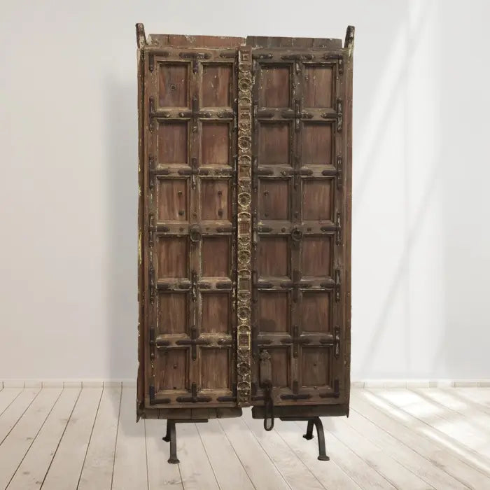 Handmade Antique Brown Iron Decorative Door - Exquisite Hand Carved Stand for Home & Garden Entrance Decor | Perfect for Vintage Style House Doors, Gates, and Wall Art Displays