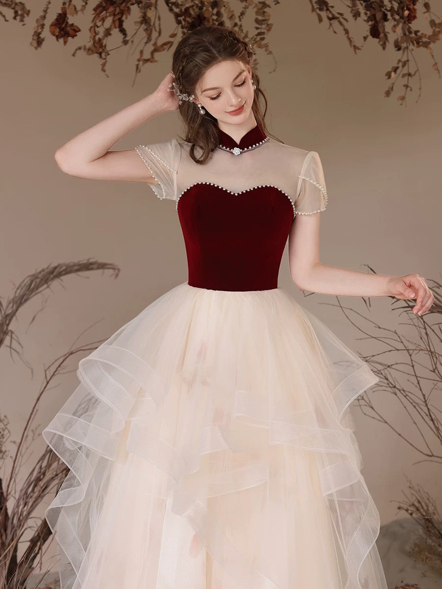 Elegant A-Line High Neck Tulle Lace Champagne Long Prom Dress | Formal Evening Gown for Women | Perfect for Homecoming, Wedding Guest & Special Occasions