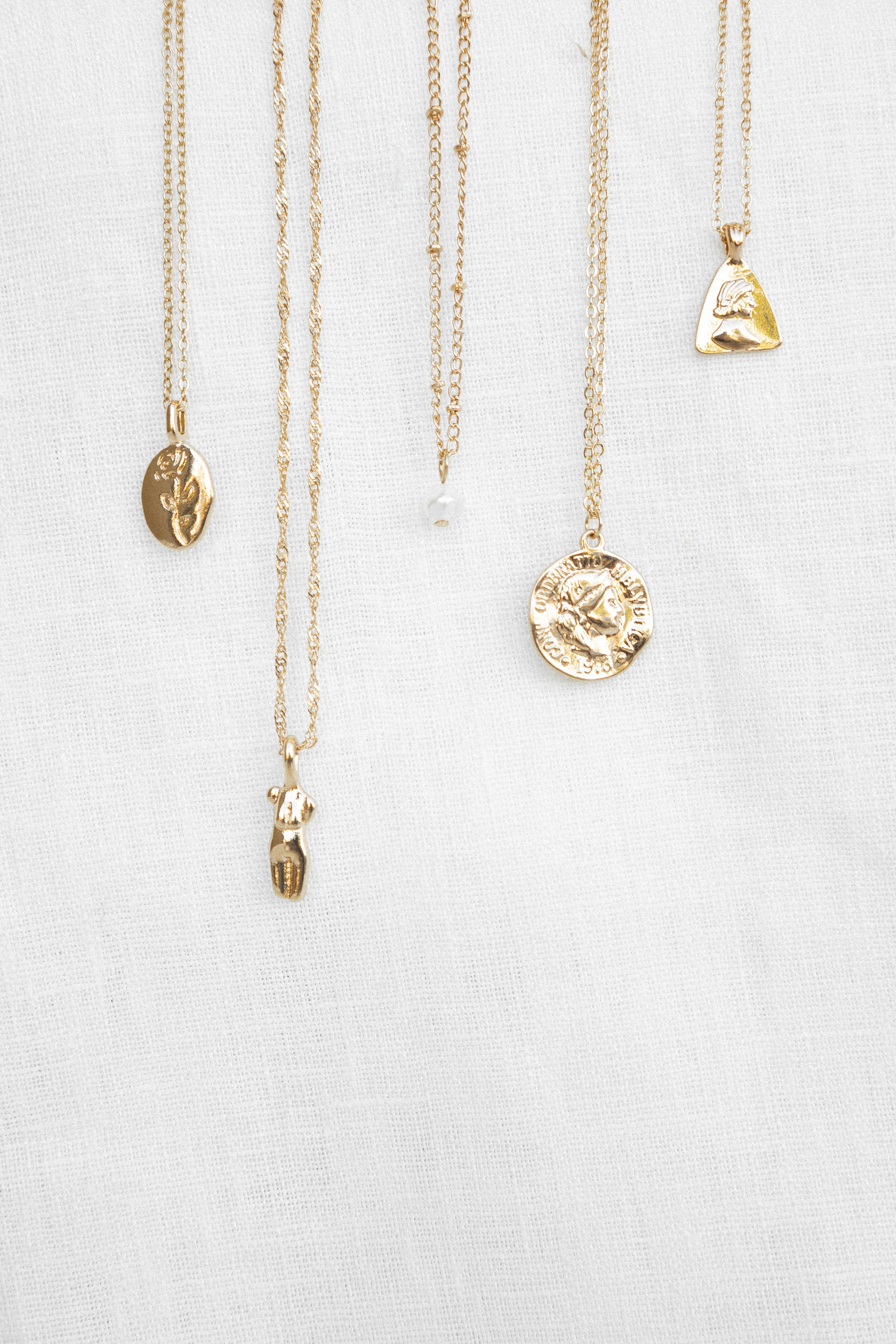 Enchante 5 Layer Gold Necklace Set for Women - Elegant Layered Choker & Pendant Necklaces for Everyday Wear, Party & Special Occasions