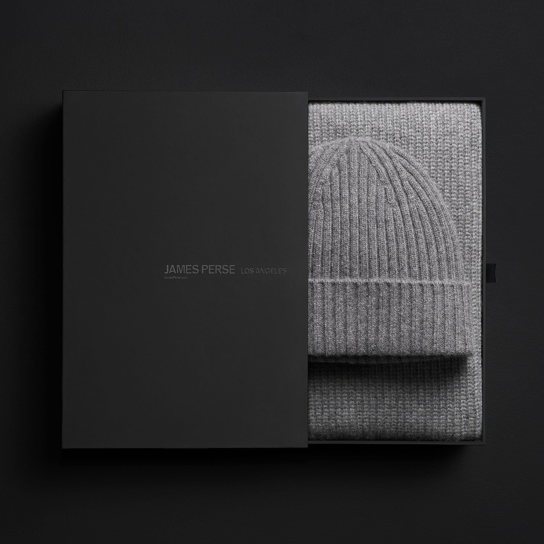 Luxury Cashmere Beanie & Scarf Set - Soft Grey Felt Winter Accessories for Men & Women - Perfect Christmas Gift for Cold Weather & Outdoor Activities