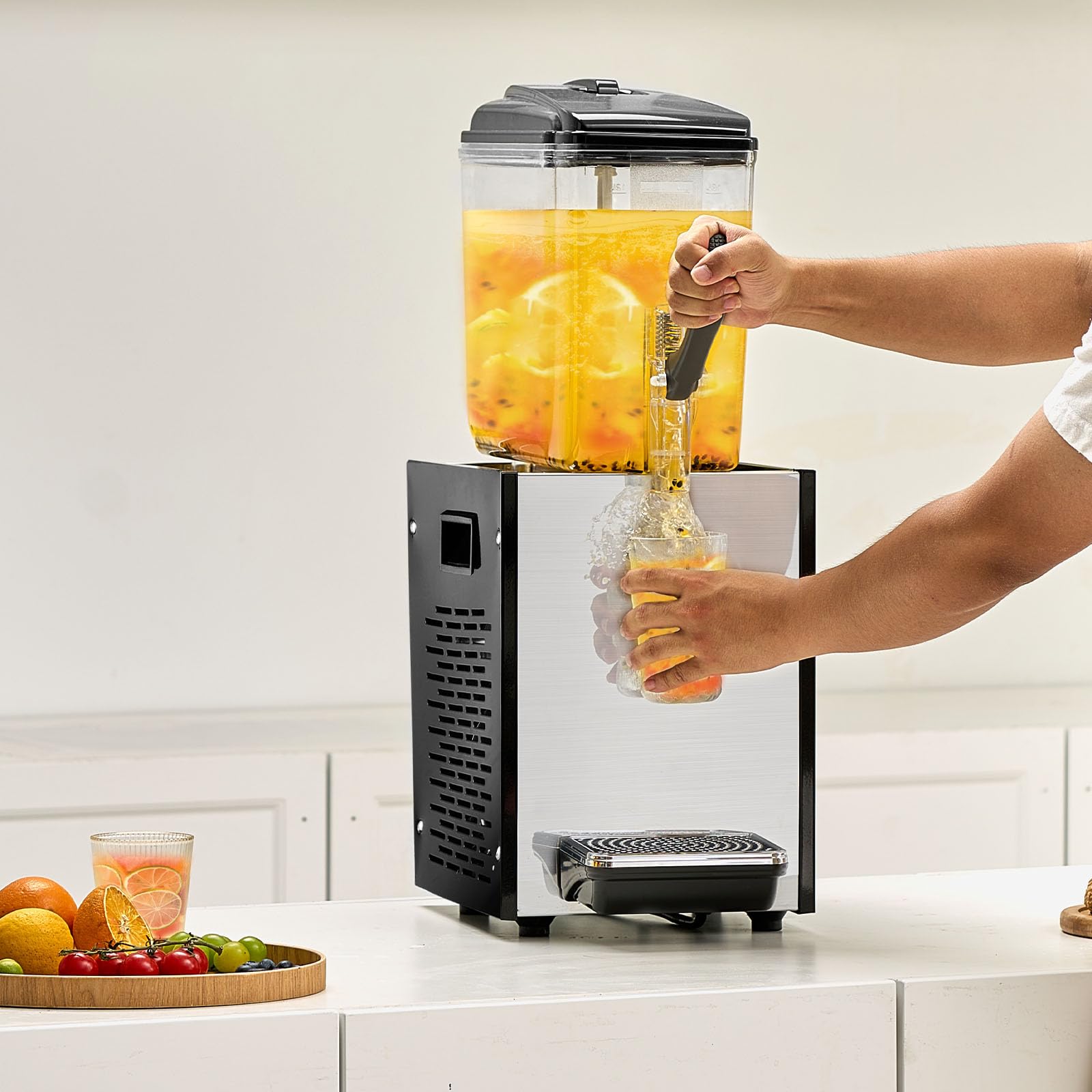 VEVOR 12L (12.7QT) Commercial Beverage Dispenser - 304 Stainless Steel Food Grade Juice & Iced Tea Machine with 45°F-54°F Cooling - Perfect for Restaurants, Bars, Parties & Catering Events - Cold Drink Dispenser for Lemonade, Iced Coffee & Cocktails